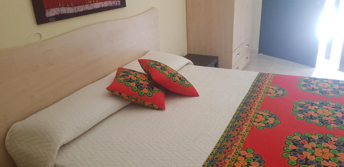 Double Room - Photo 12
