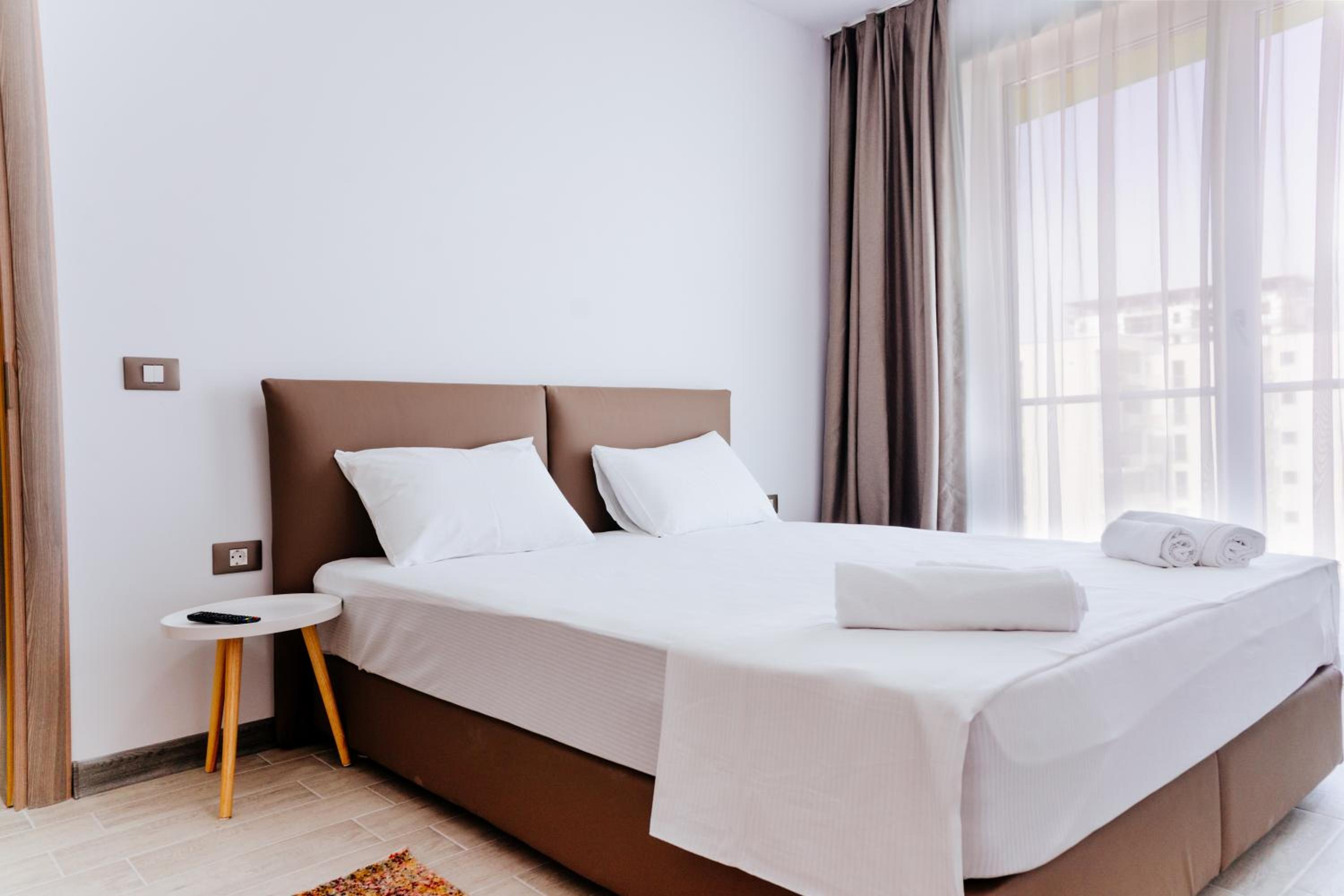 One-Bedroom Apartment - Photo 19