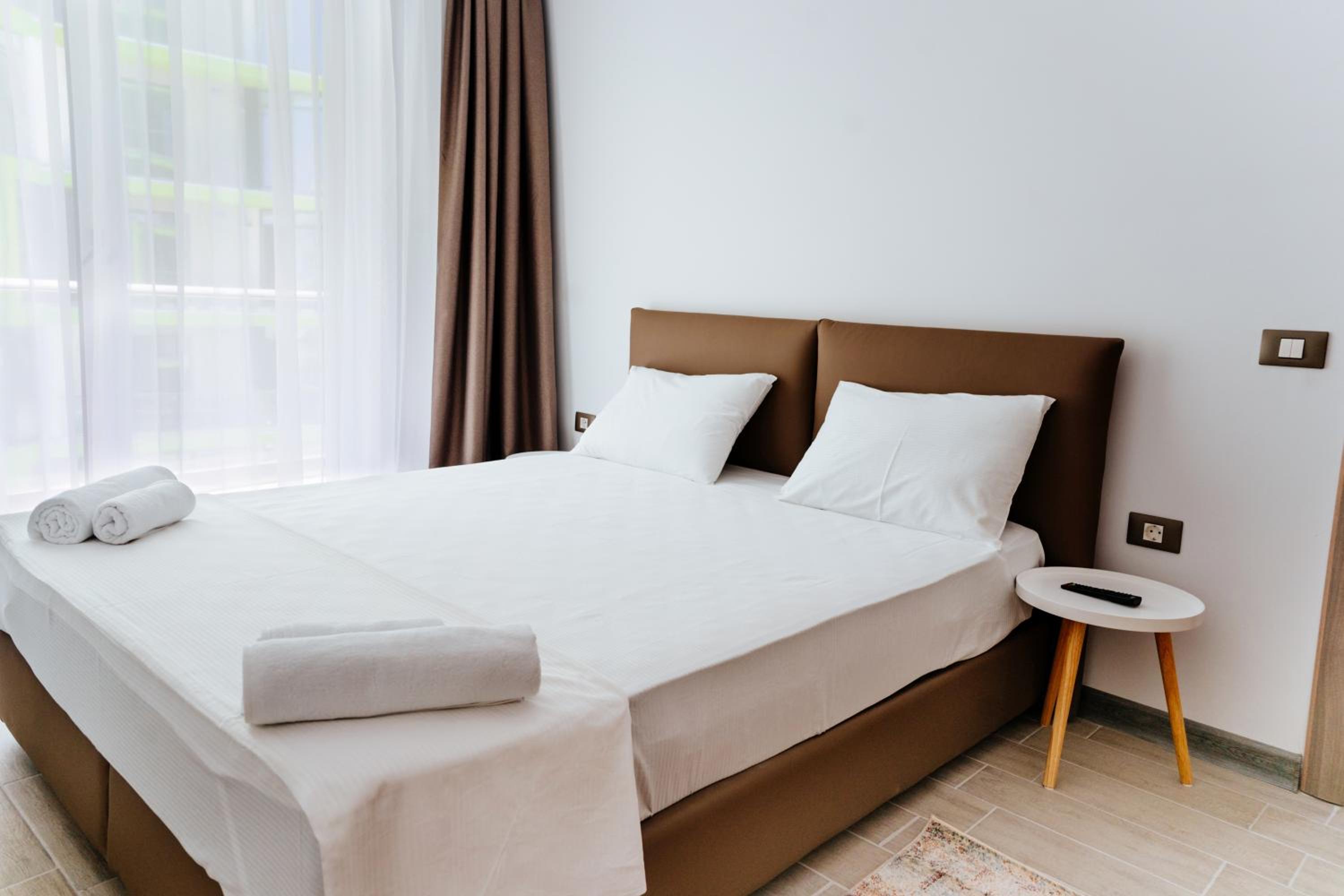 One-Bedroom Apartment - Photo 21