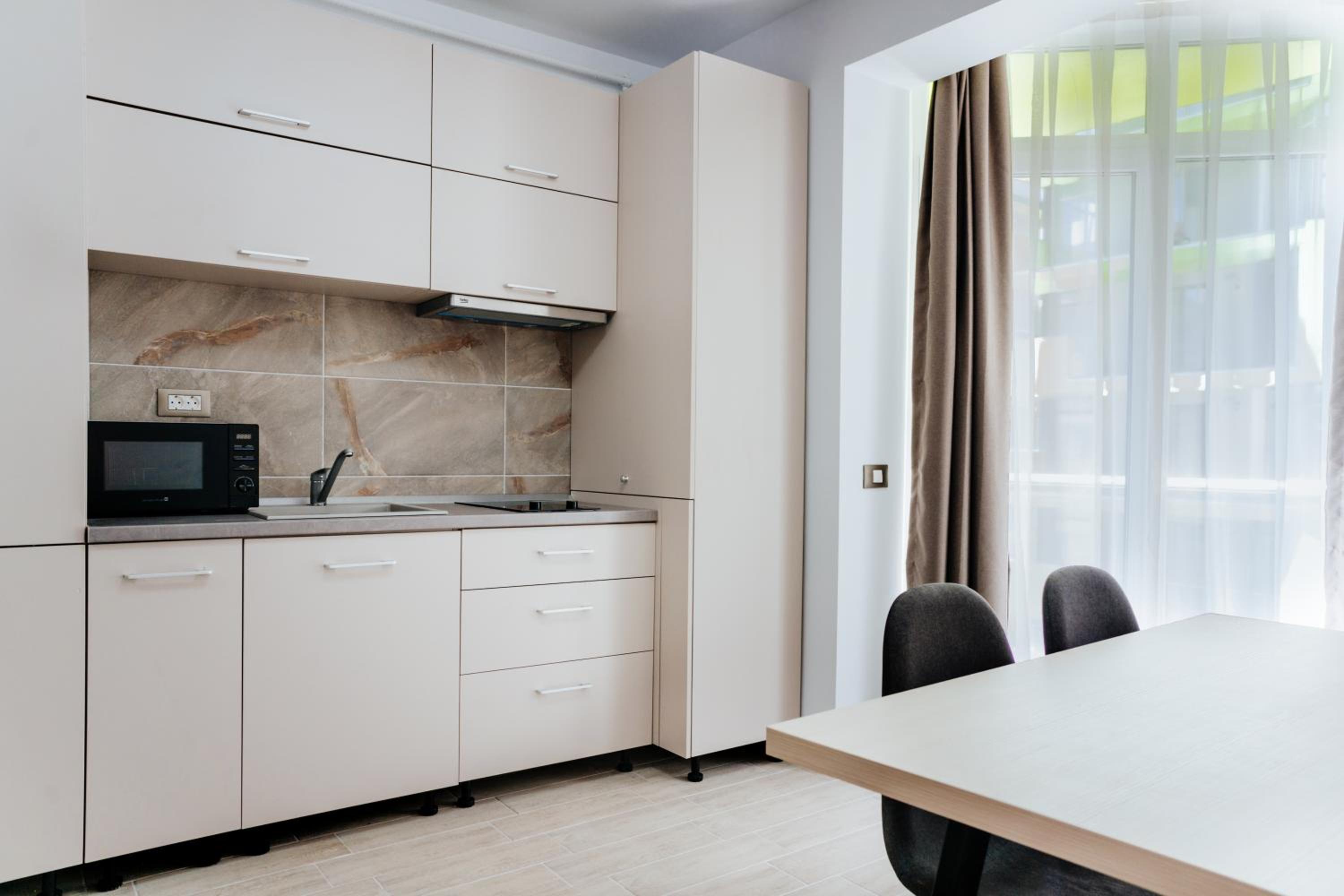 One-Bedroom Apartment - Photo 22