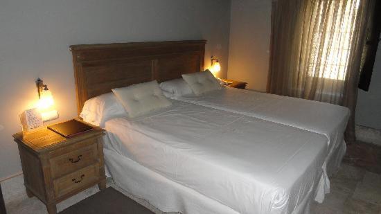 Superior Double Room - Photo 1