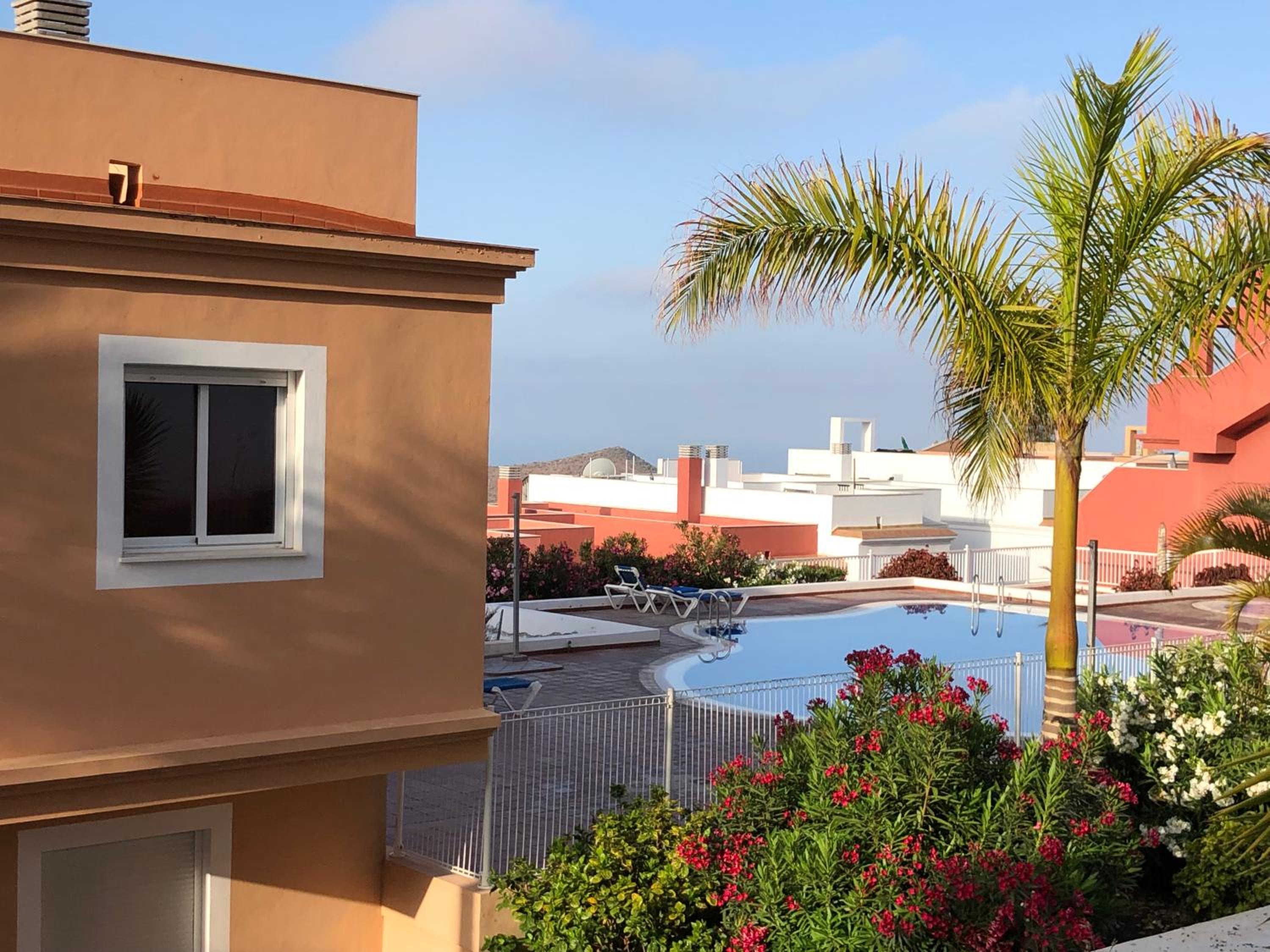Apartment With Sea View photo 3