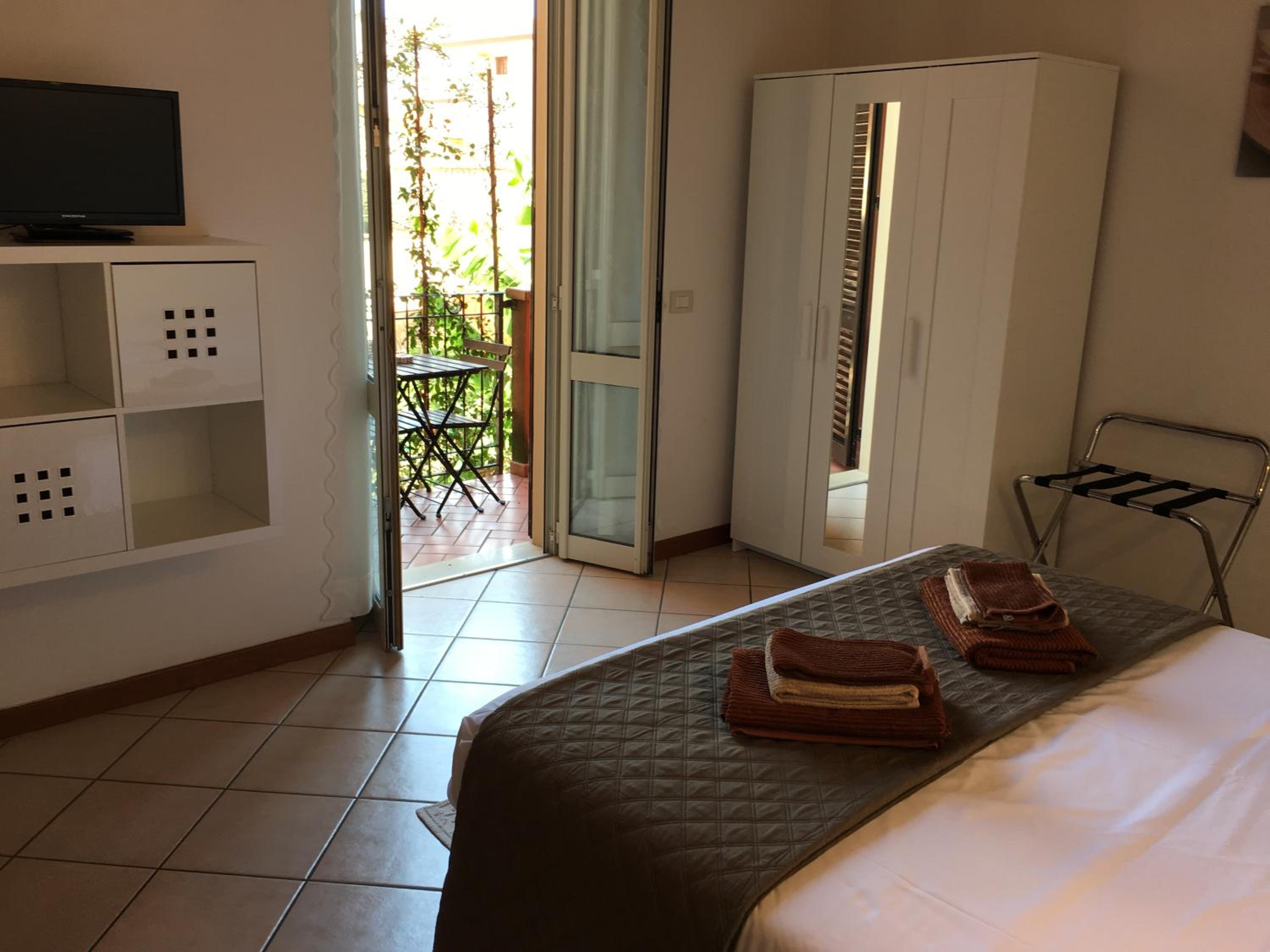 Two-Bedroom Apartment (4 Adults) photo 1