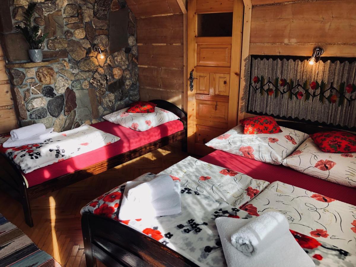 Triple Room with Balcony - Photo 5