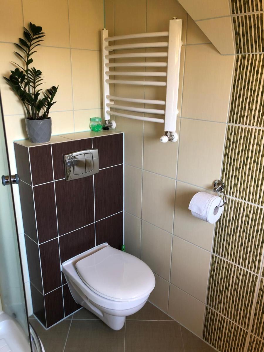 Double Room with Balcony - Photo 6