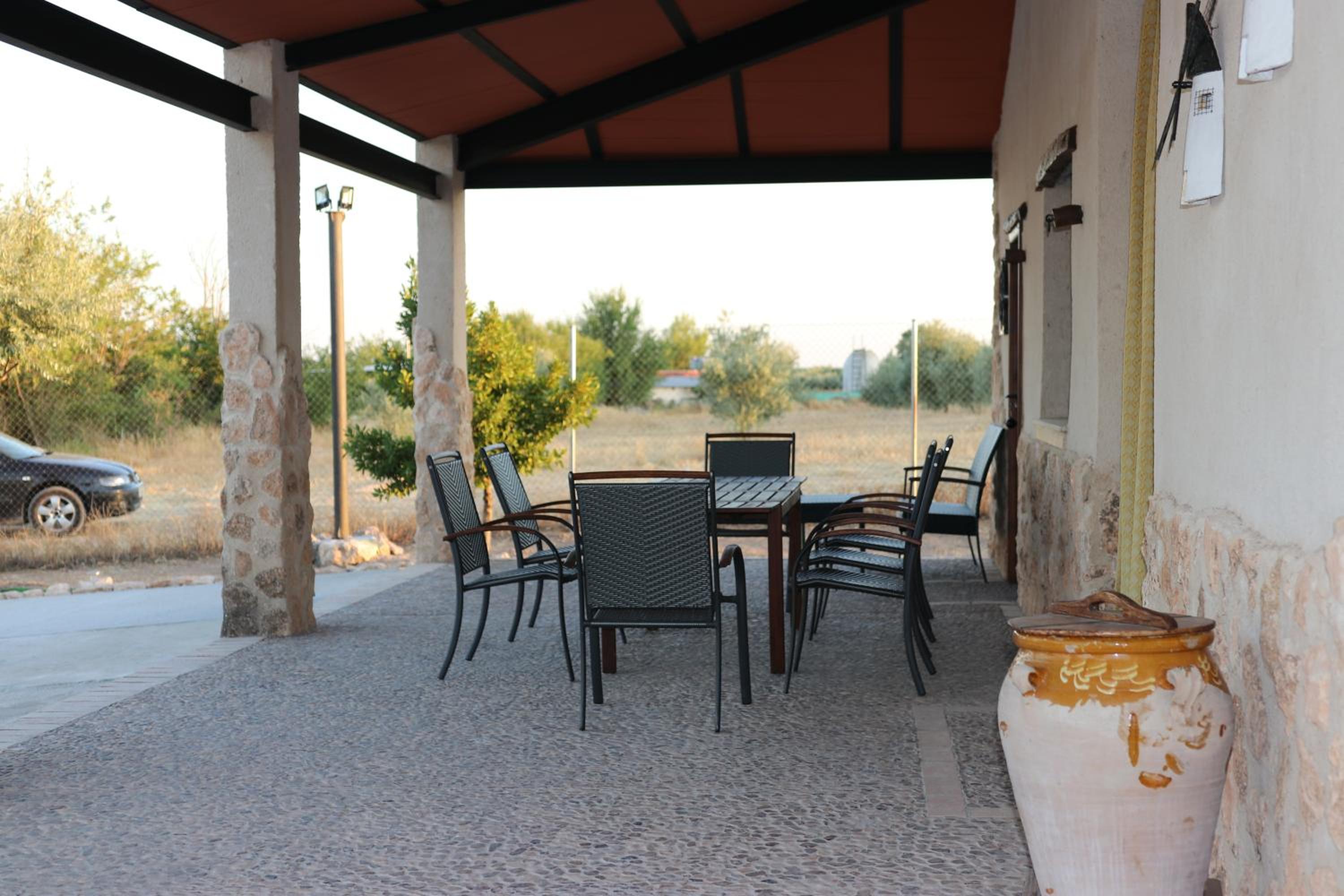 Villa photo 2