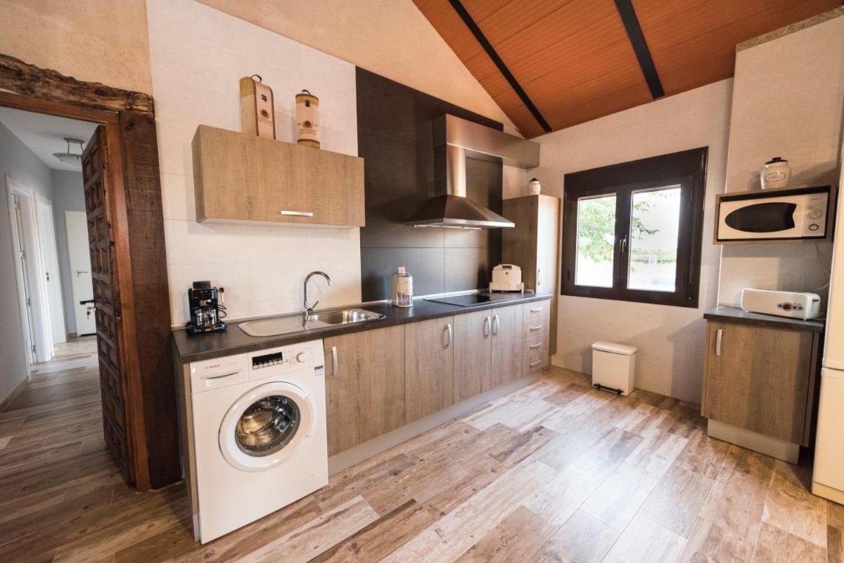 Villa photo 3