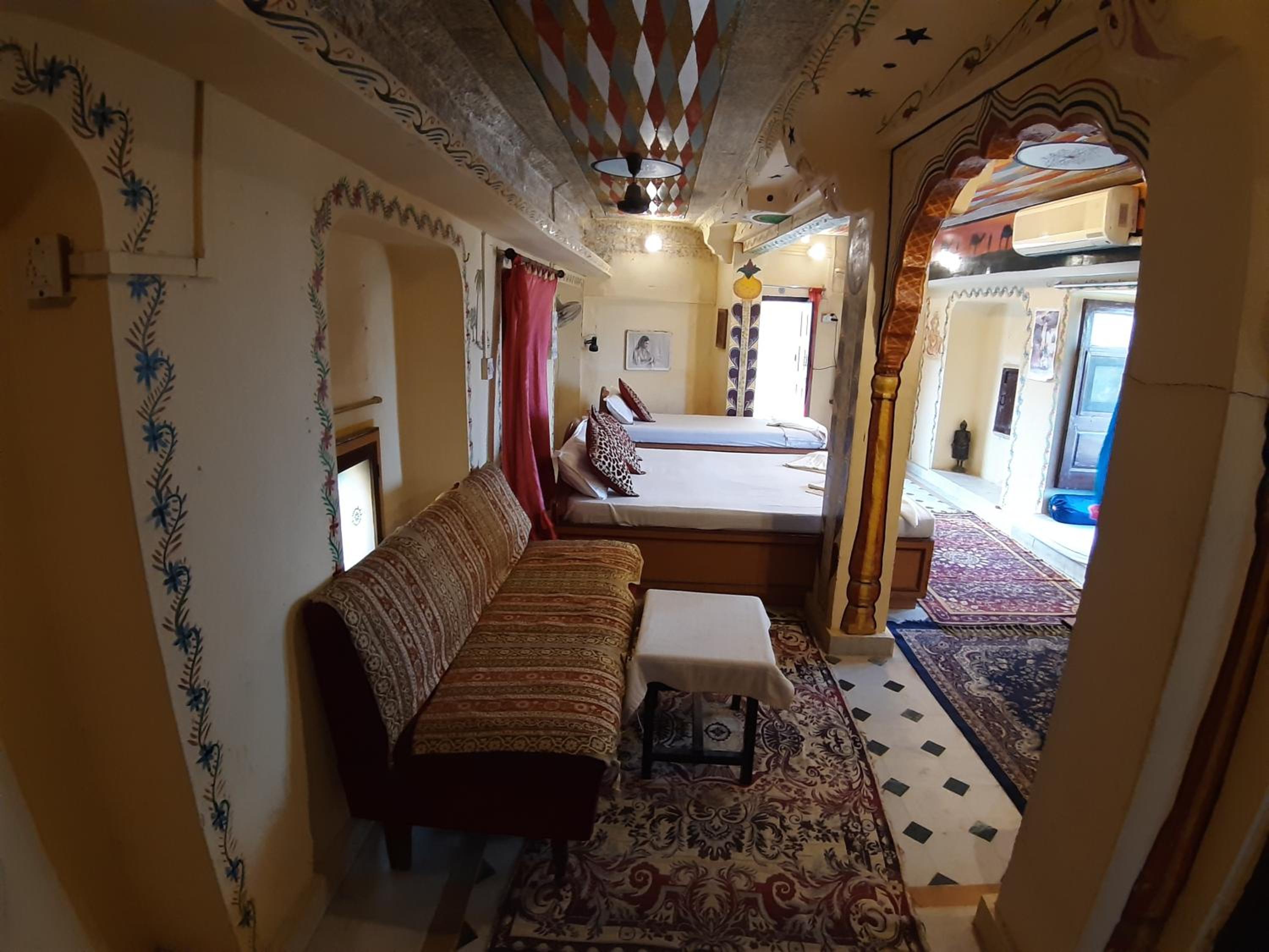 Deluxe Double or Twin Room with Lake View photo 2