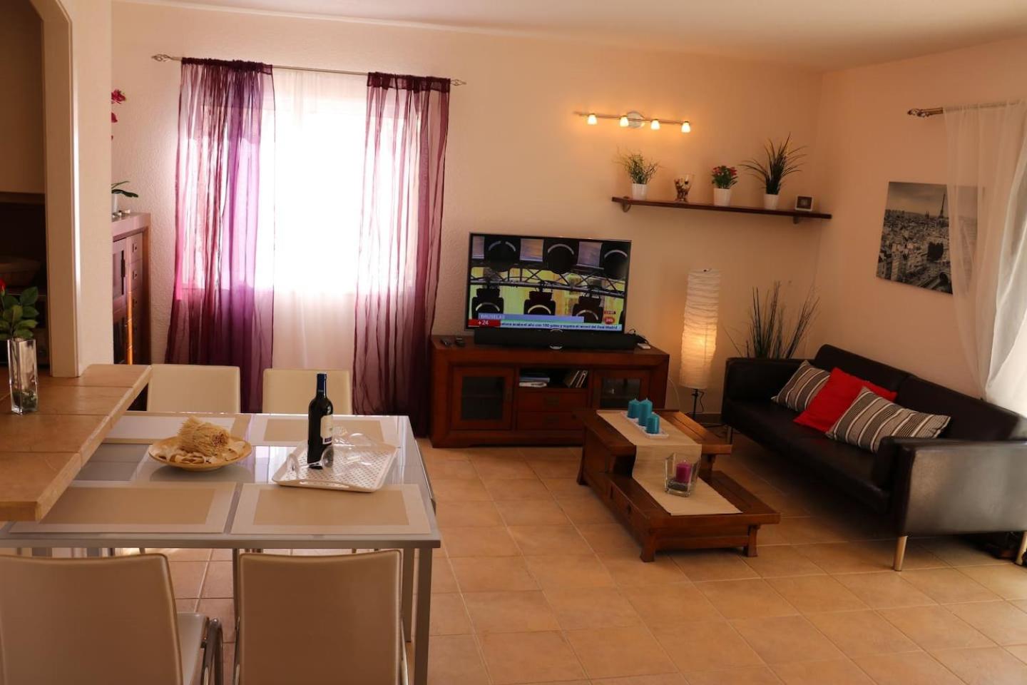 Casa de tres habitaciones