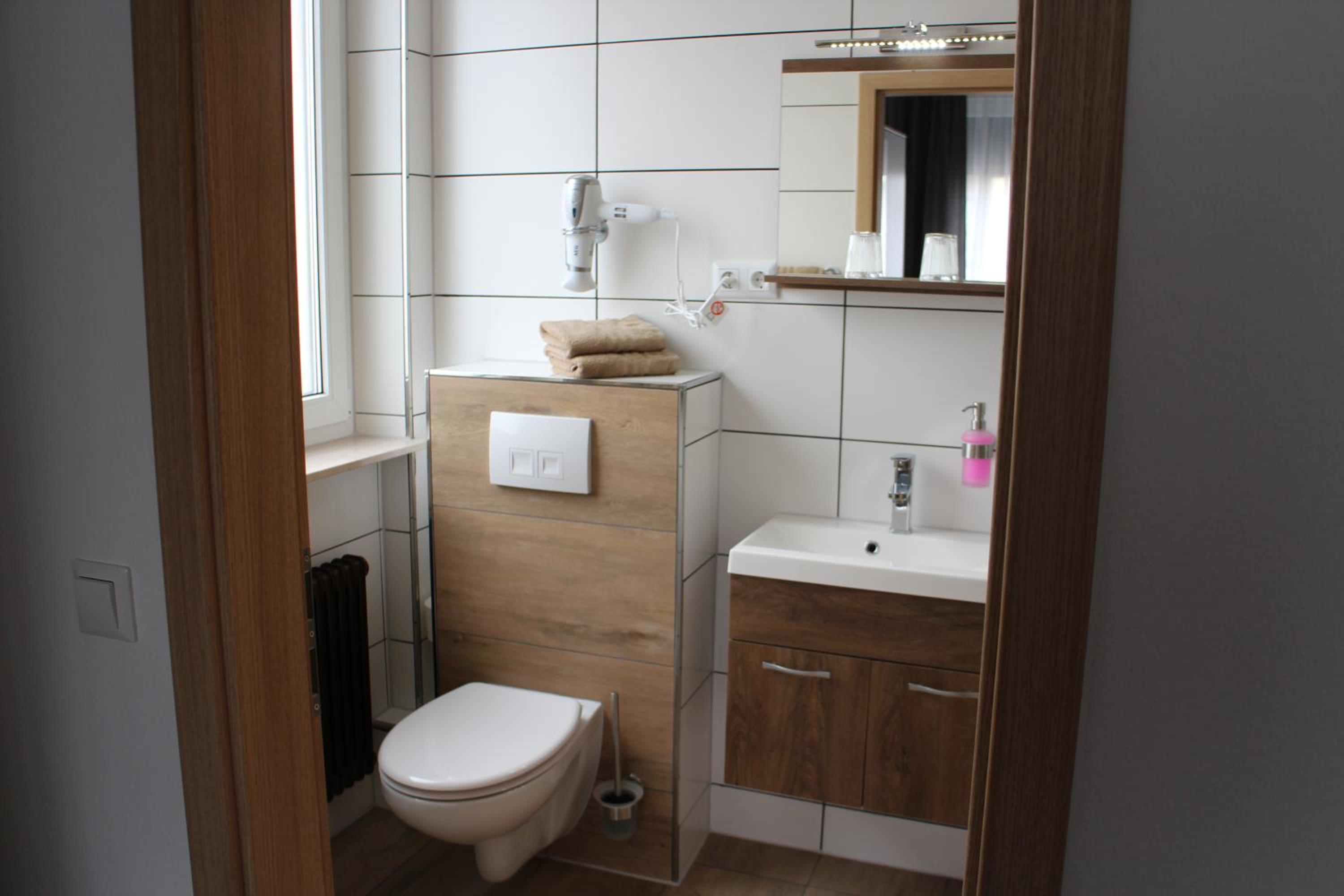 Double Room - Photo 3