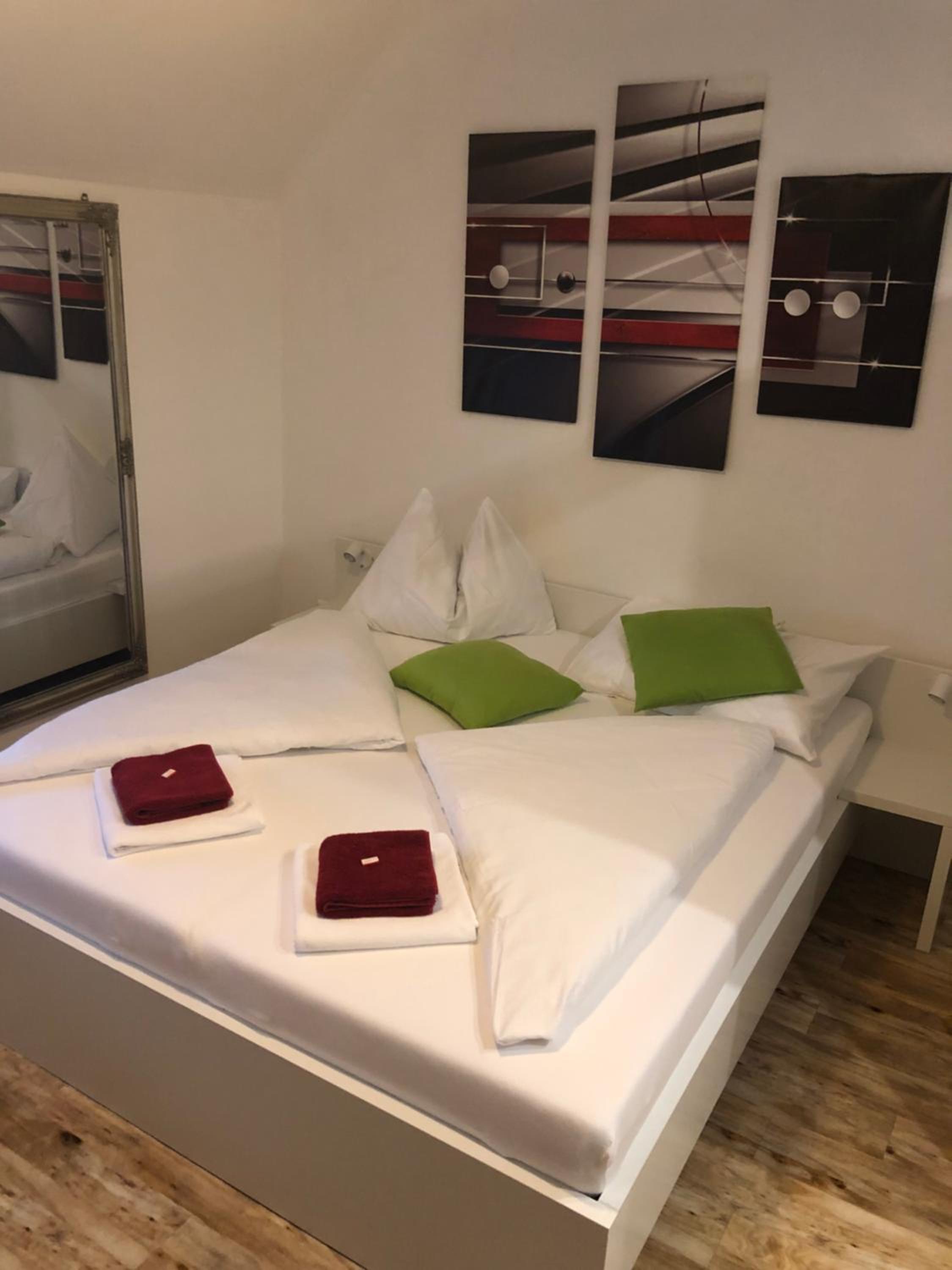 Double Room with Private Bathroom photo 1