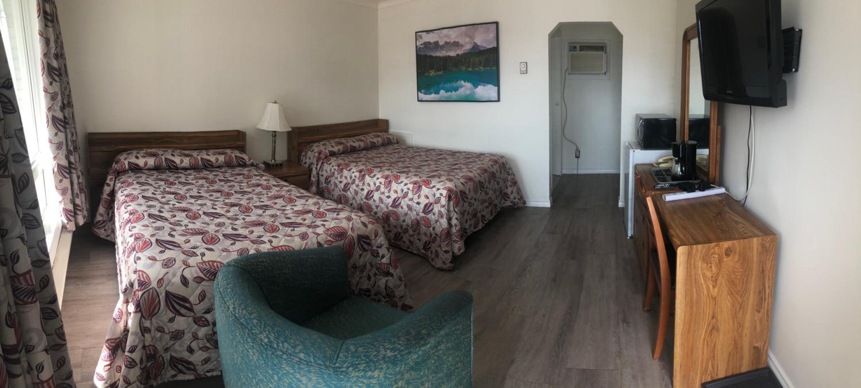 Double Room - Photo 19