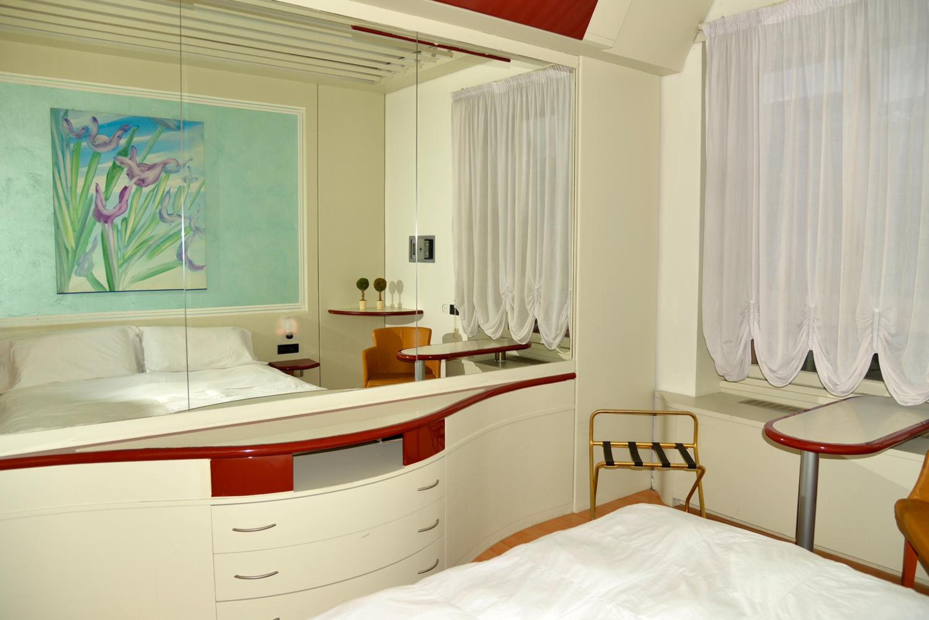 Double Room - Photo 3