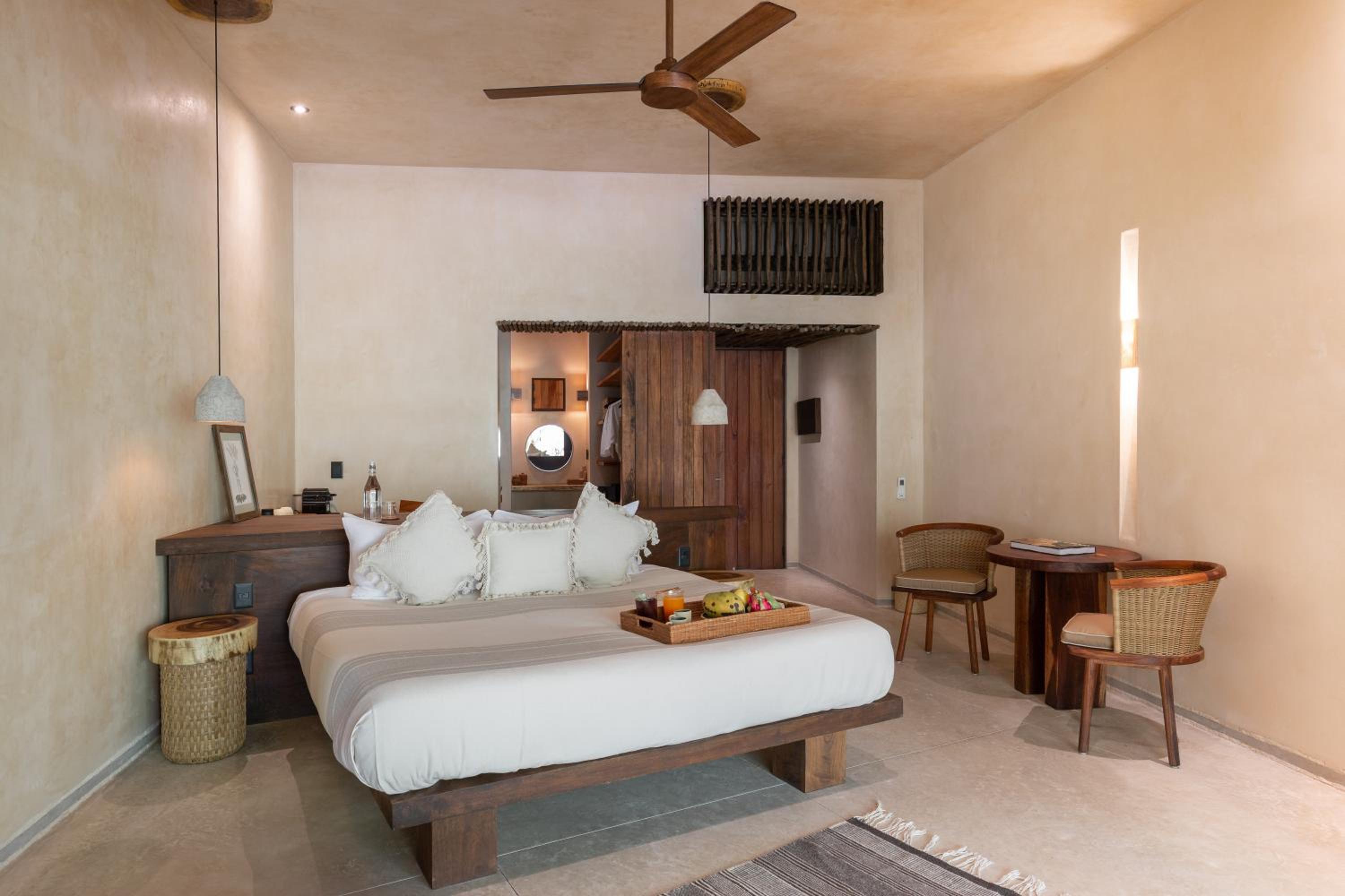 Ground floor Jungle View Suite