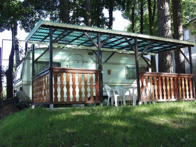 Camping Trailer for Two Guests - Photo 2