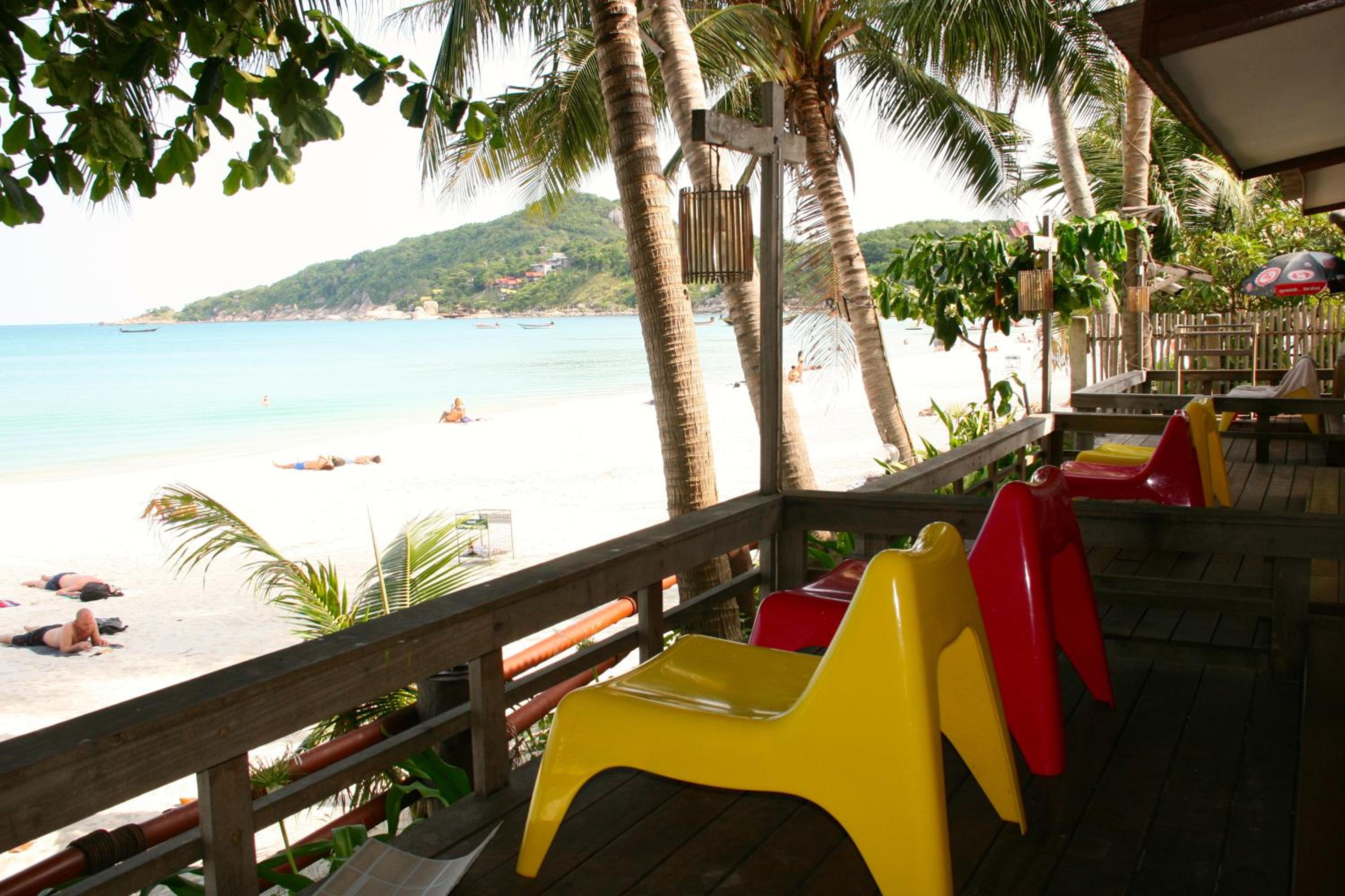 Villa - Beach Front - Photo 4