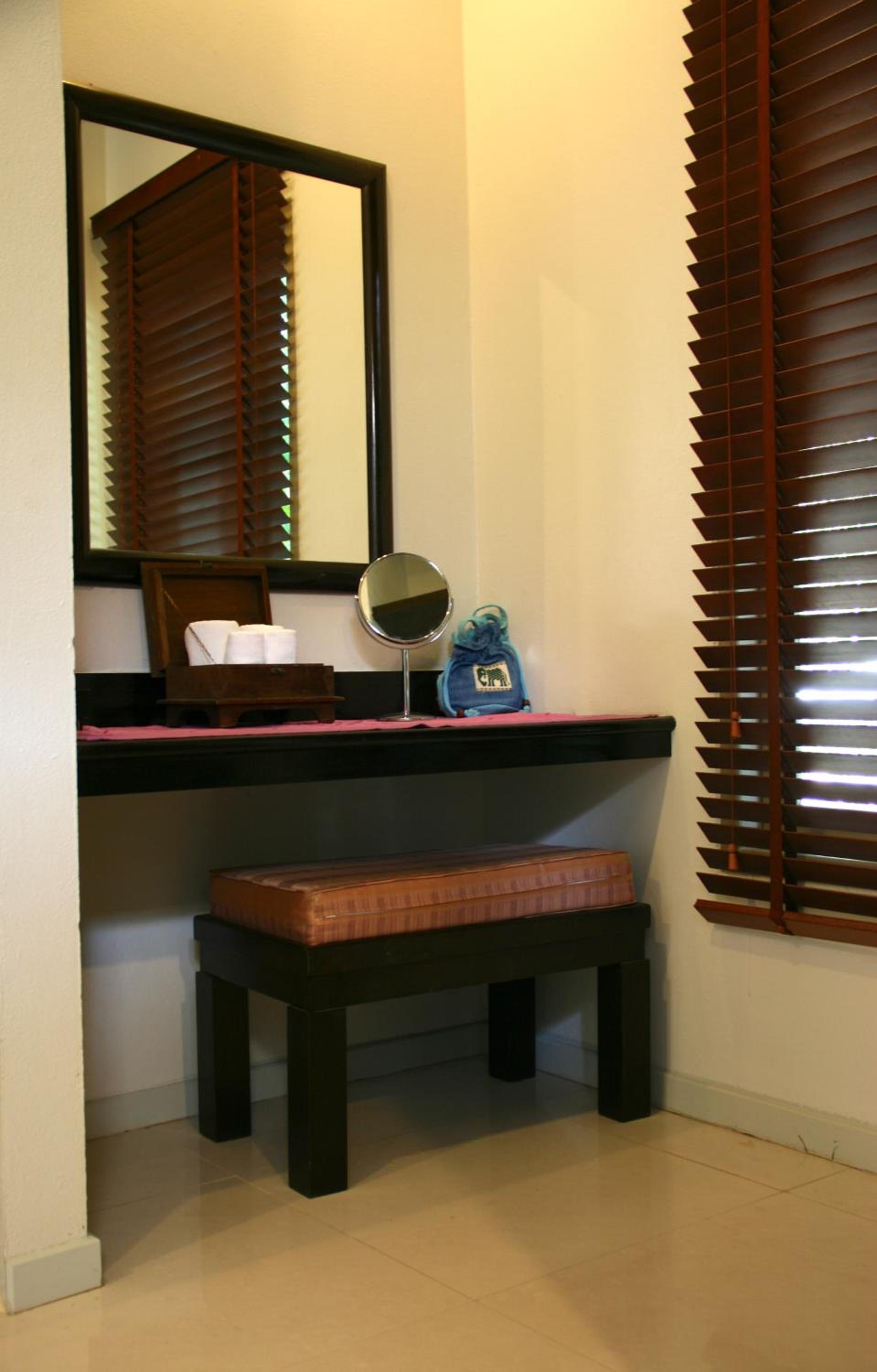 Suite - Photo 5