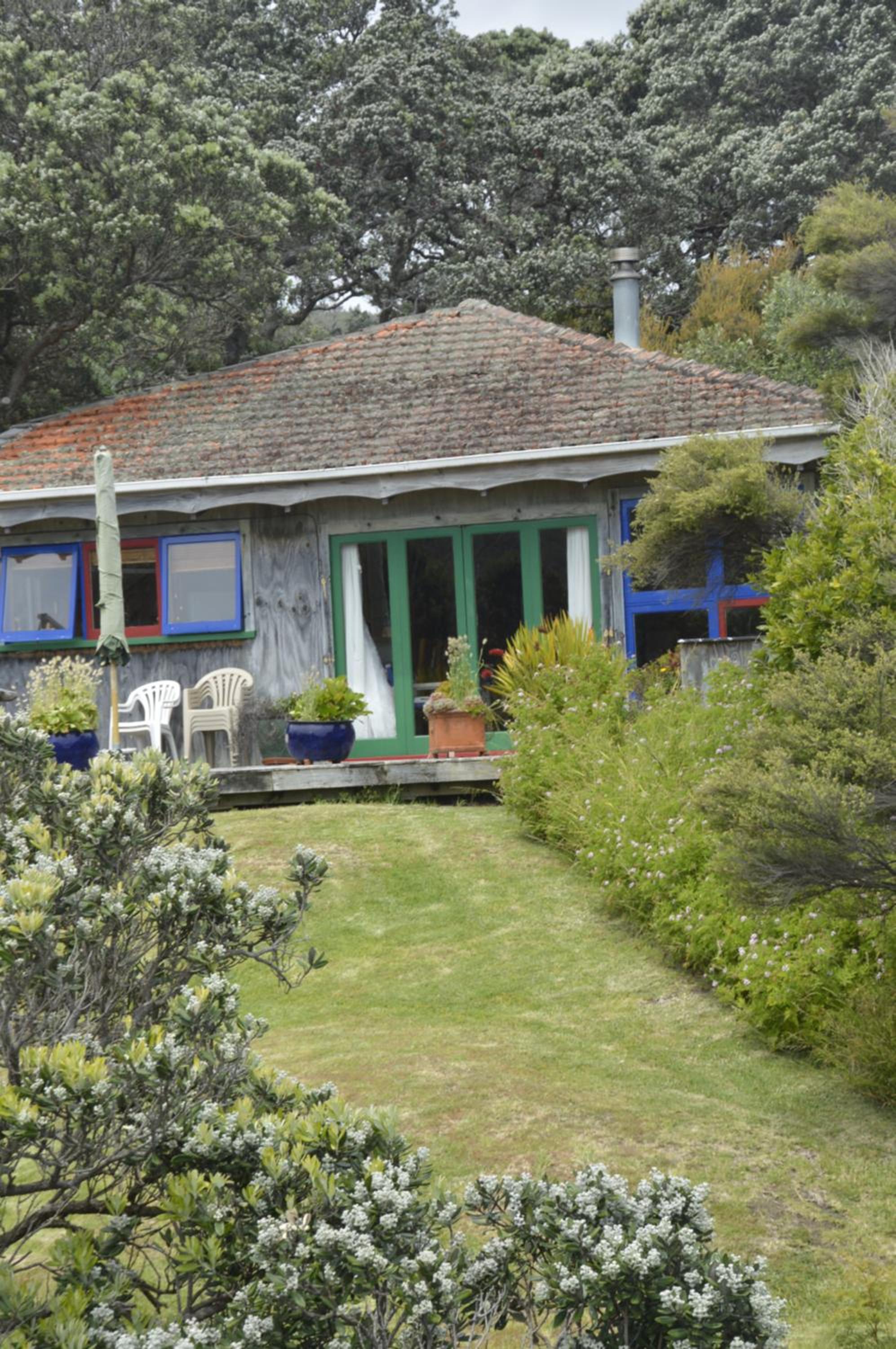 Two-Bedroom Cottage - Te Koinga  photo 3