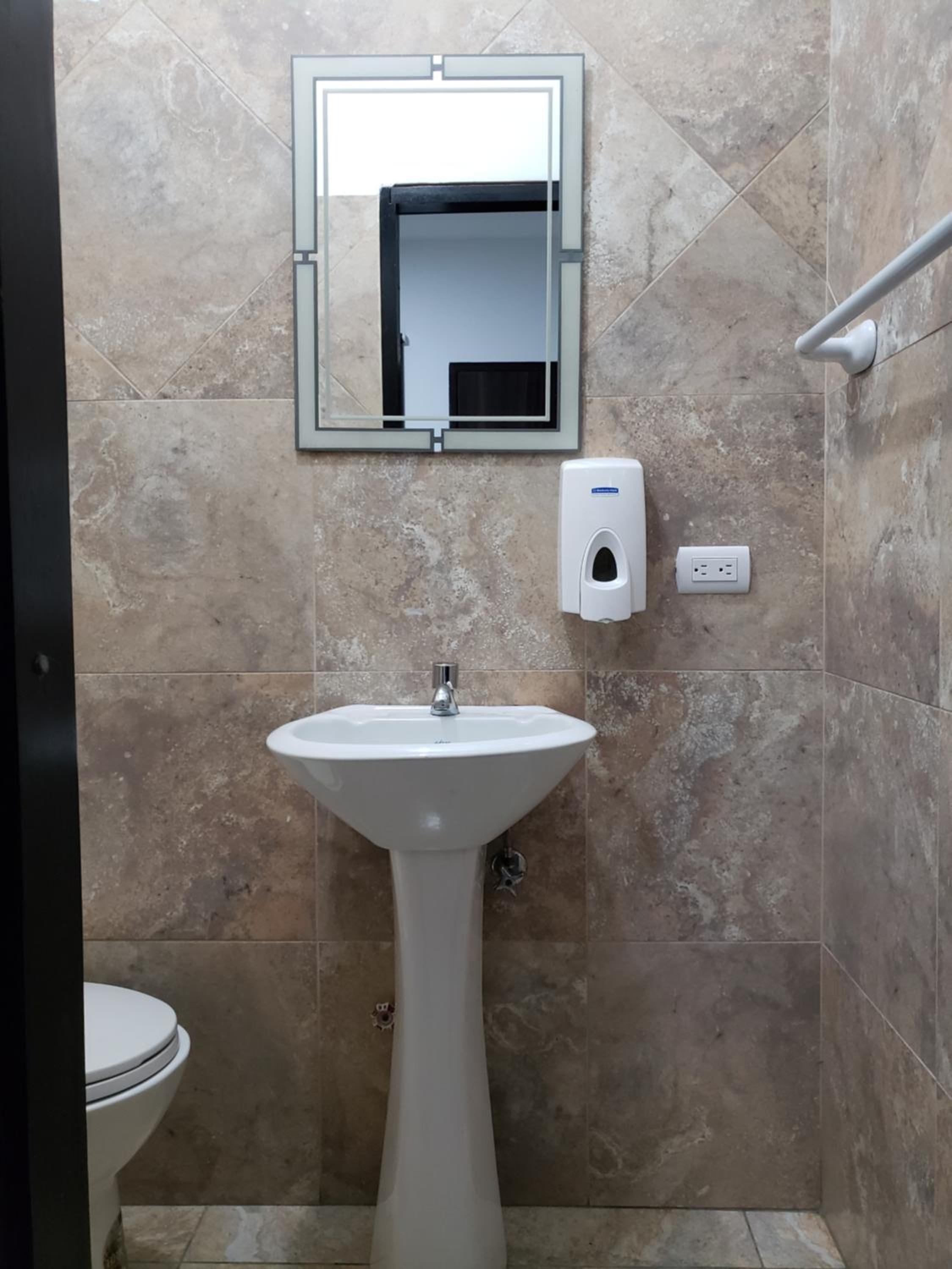 Economy Single Room