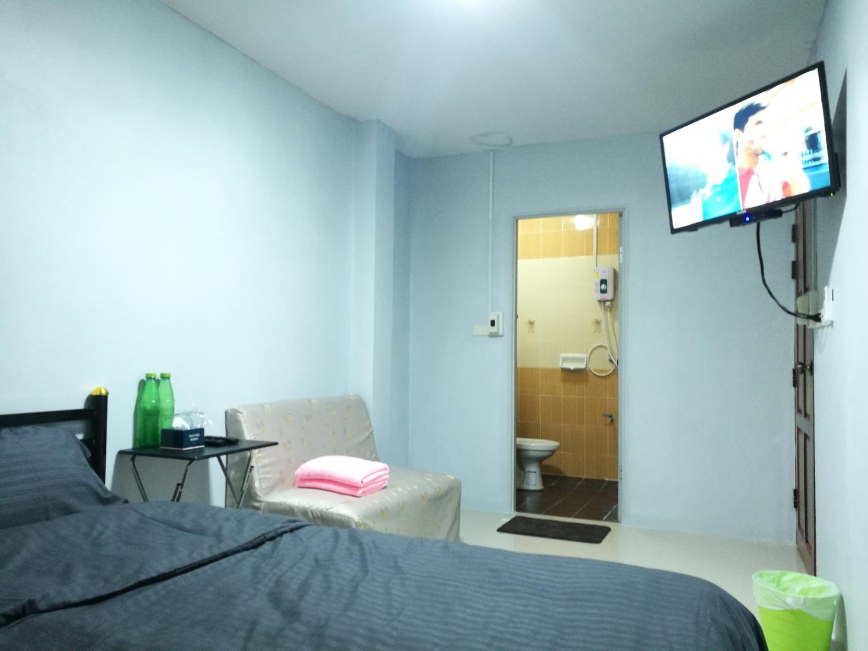 Double Room with Mountain View - Photo 6