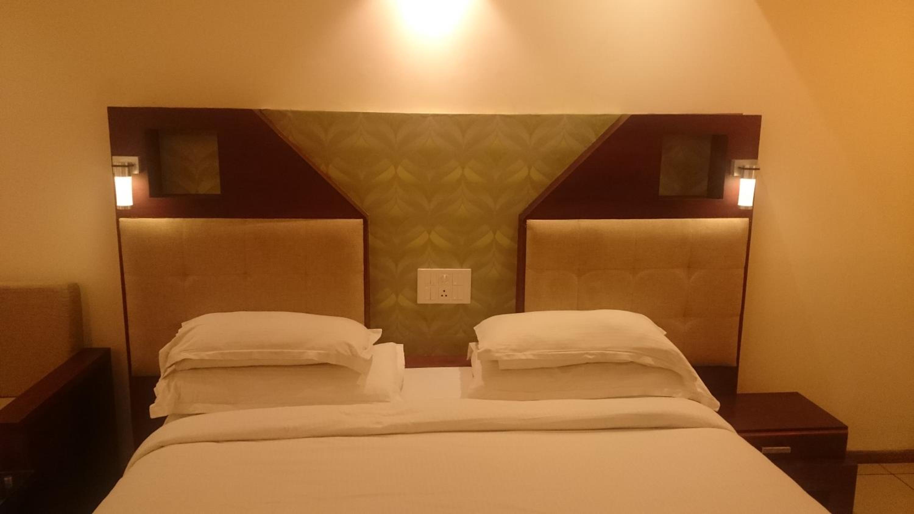 Deluxe Double Room - Photo 5