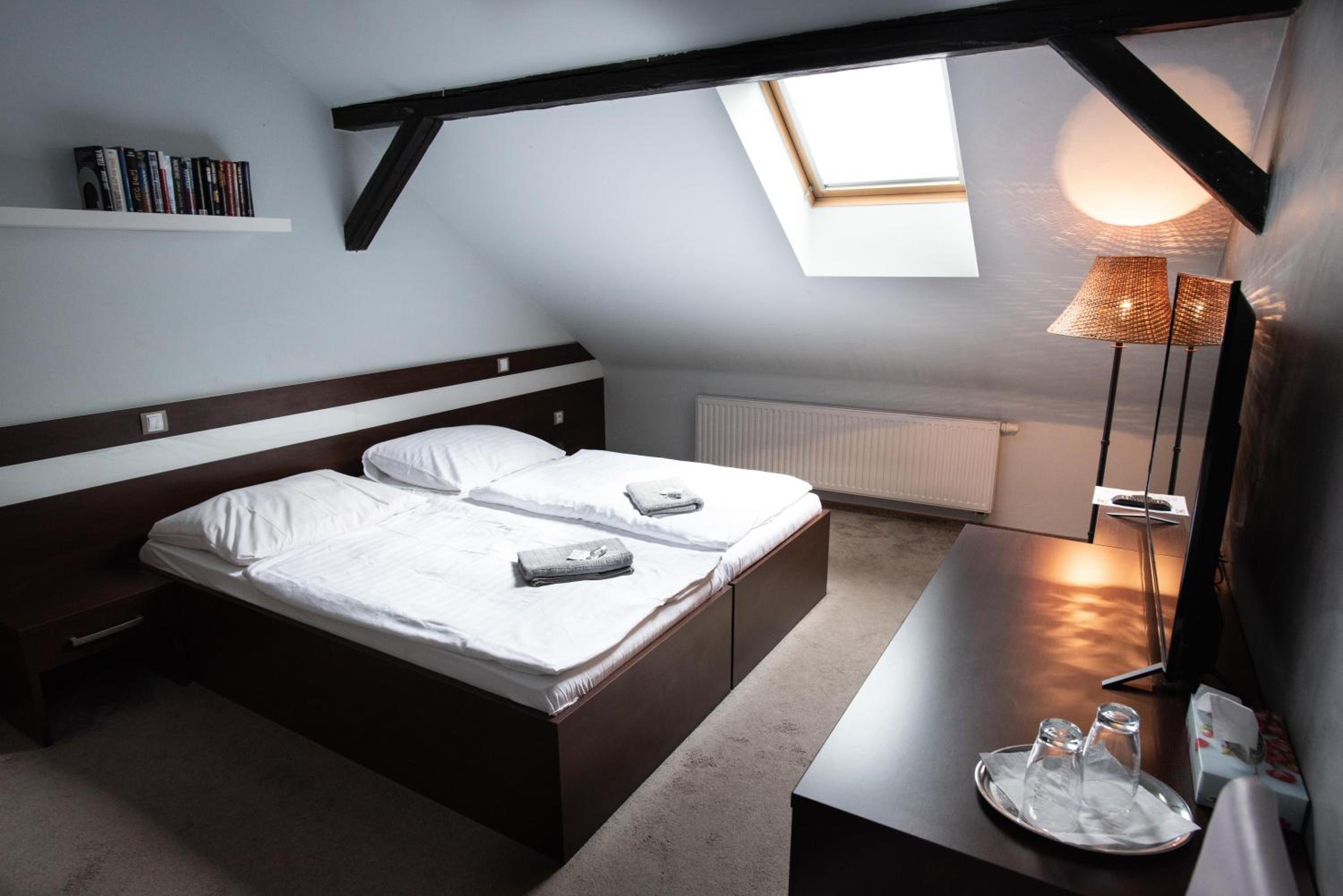 Double or Twin Room photo 2