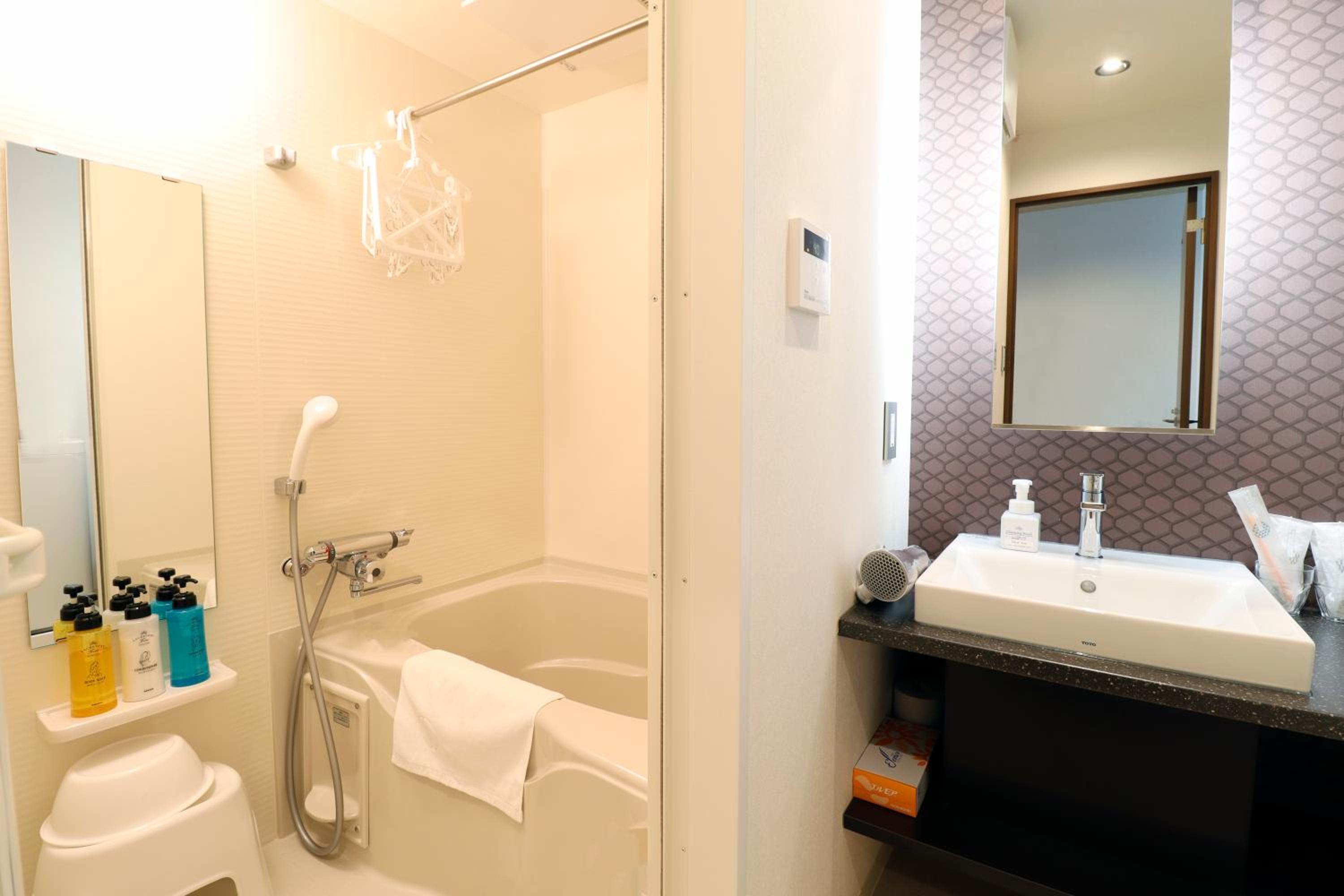 Two-Bedroom Suite photo 2