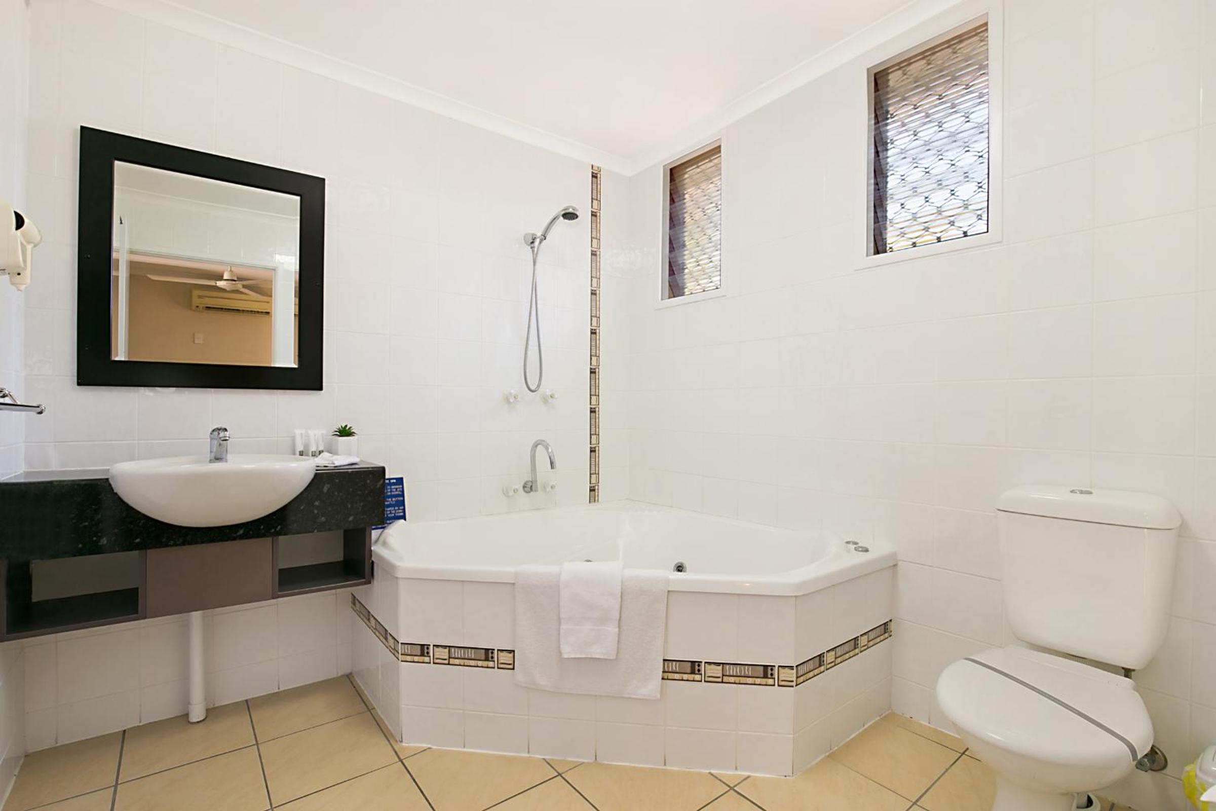 Double Room - Photo 3
