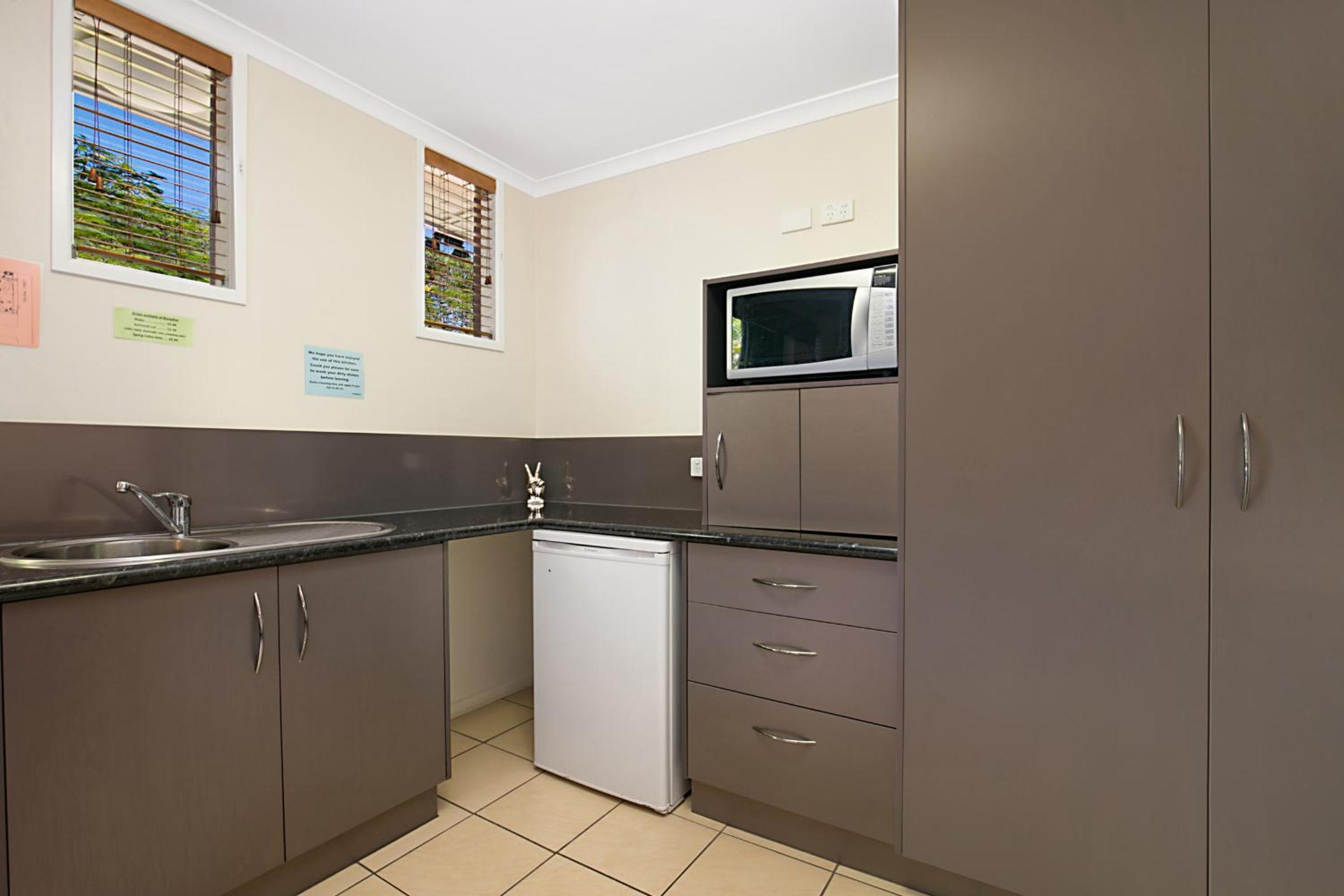 Double Room - Photo 2