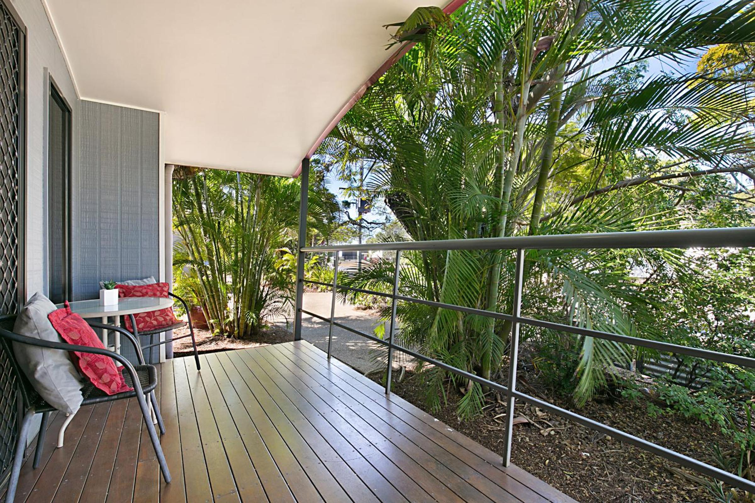 Two-Bedroom Villa - Photo 2