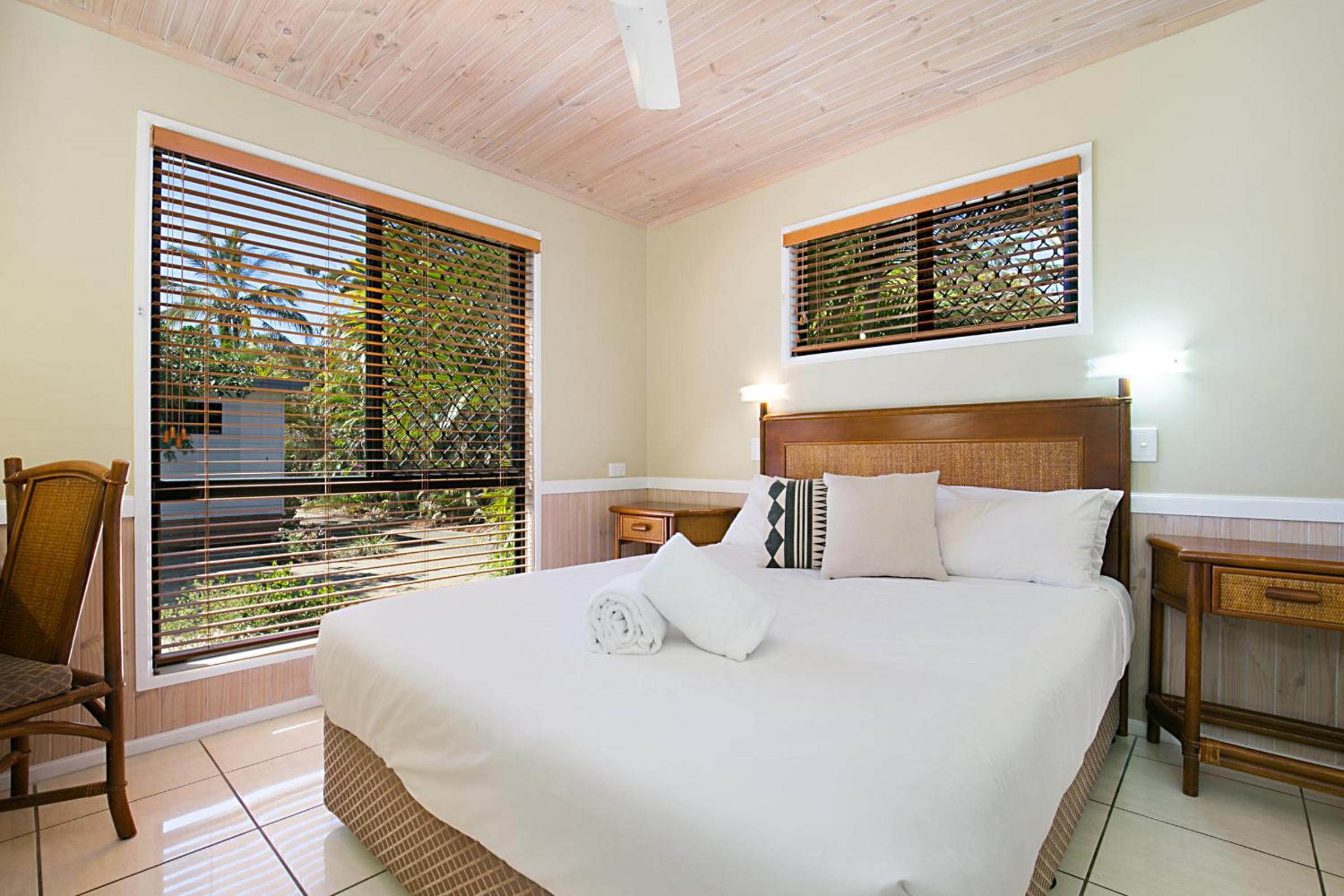 Two-Bedroom Villa - Photo 6