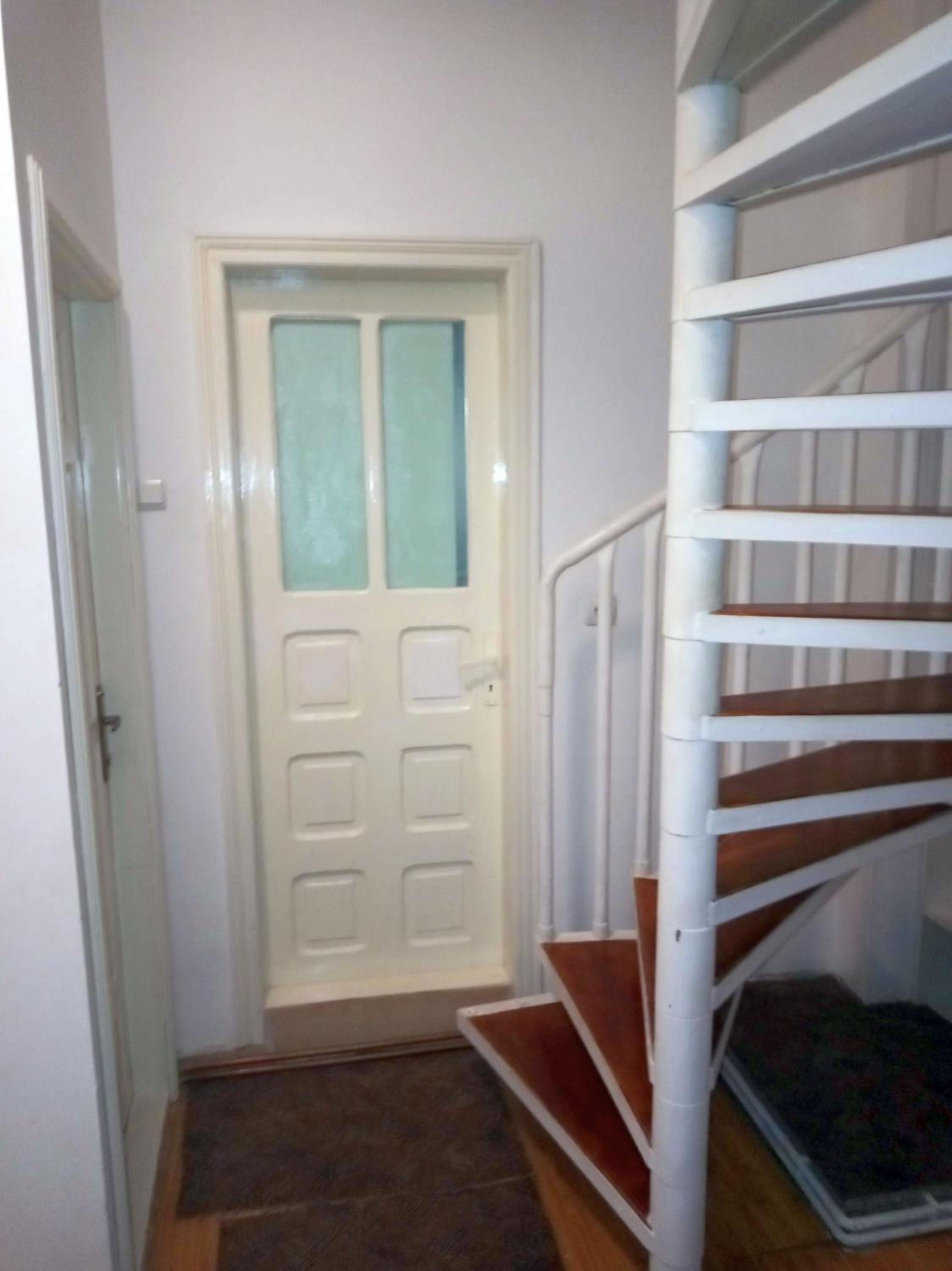 Standard Double Room With Shared Bathroom photo 1