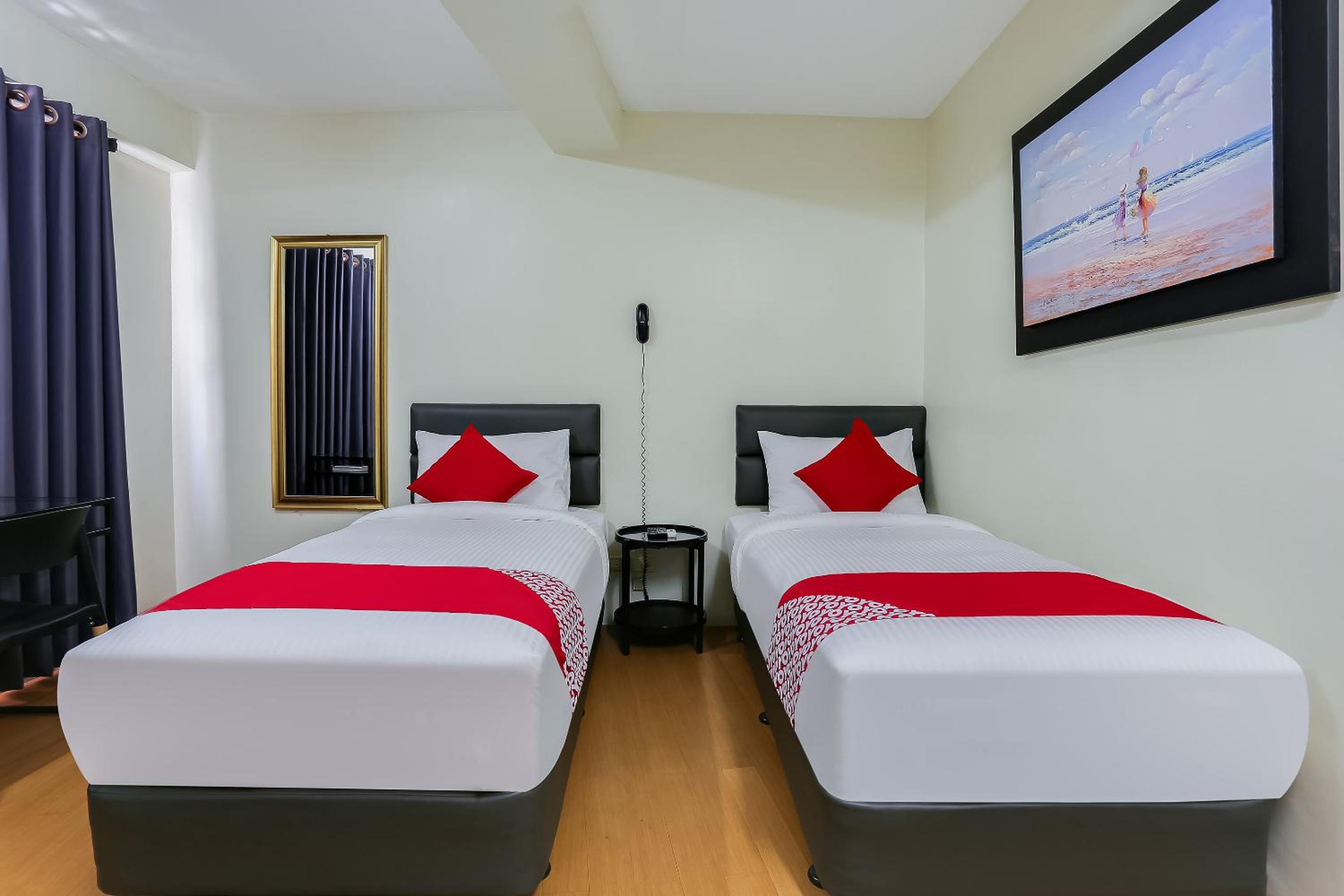 Deluxe Twin Room - Photo 1