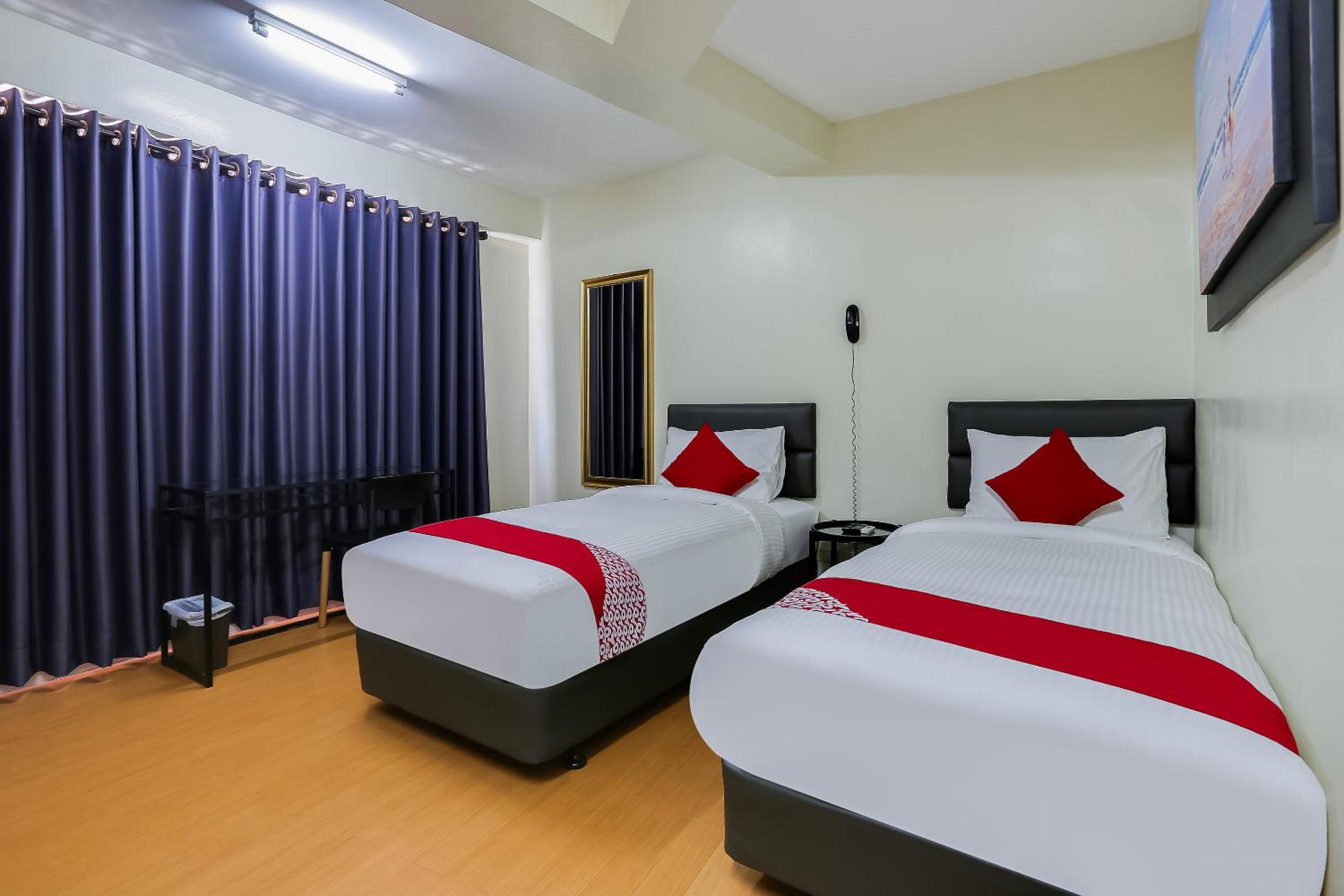 Deluxe Twin Room - Photo 3