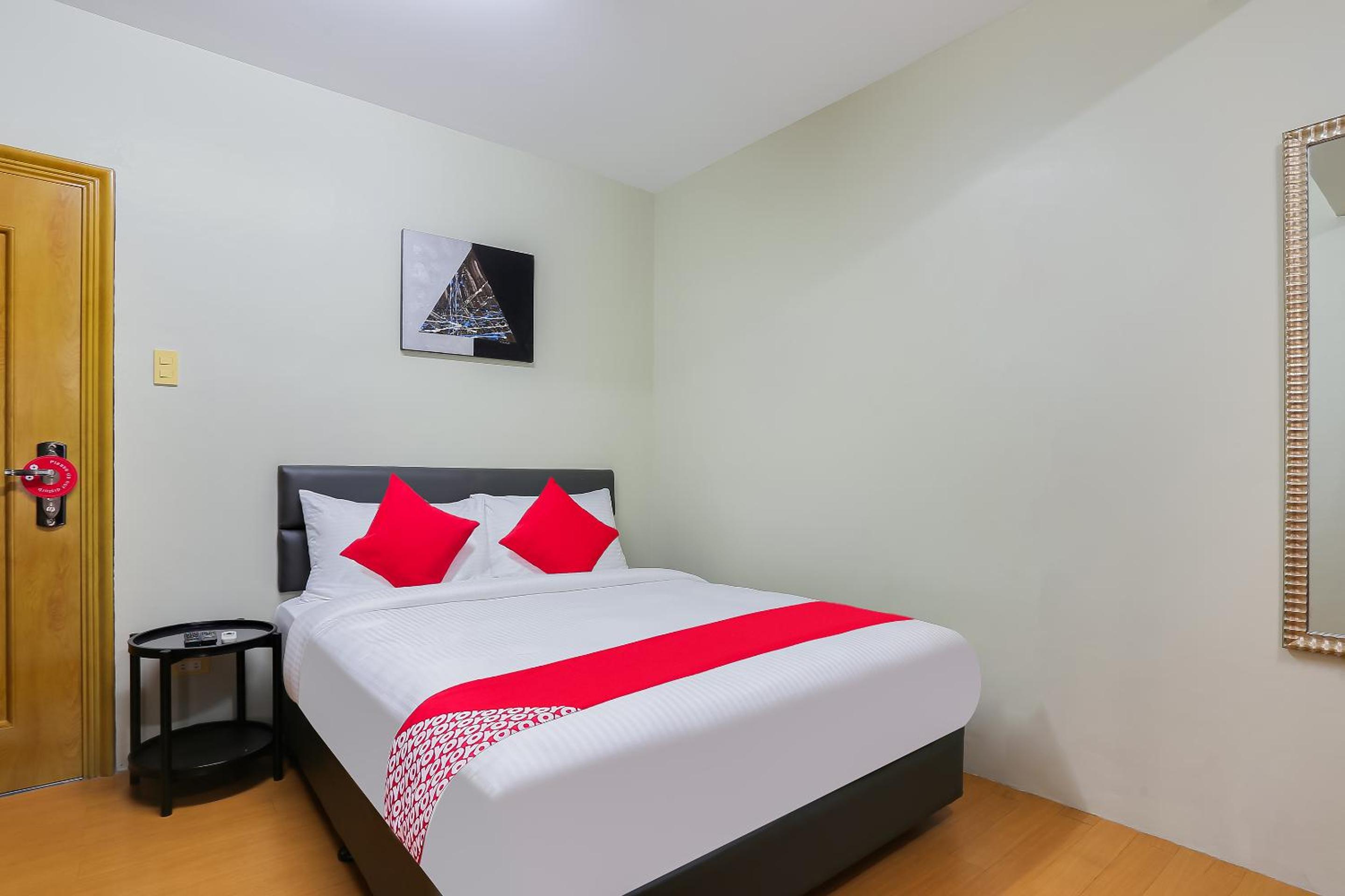 Deluxe Double Room - Photo 1