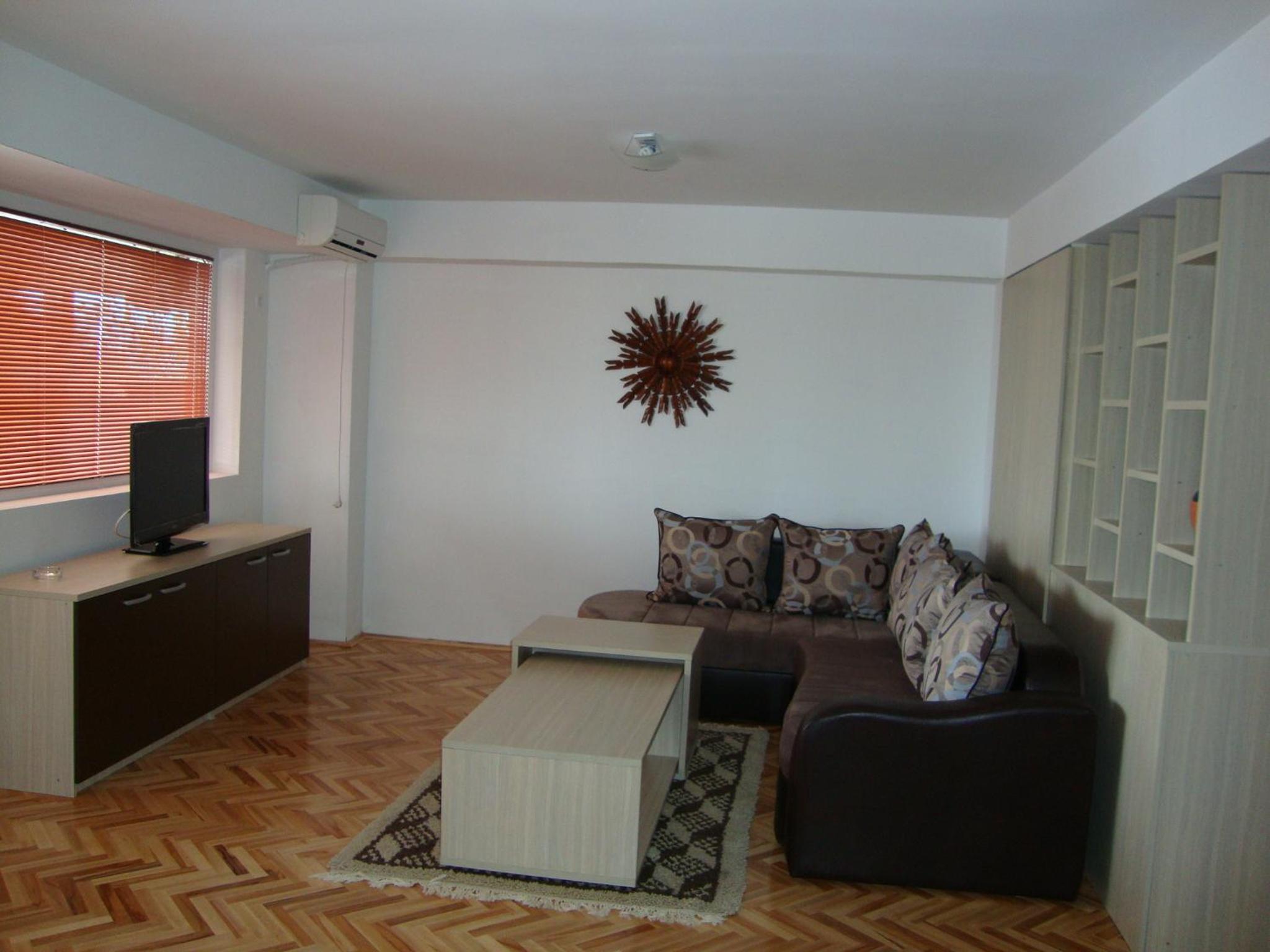 Studio - Ground Floor - Photo 4