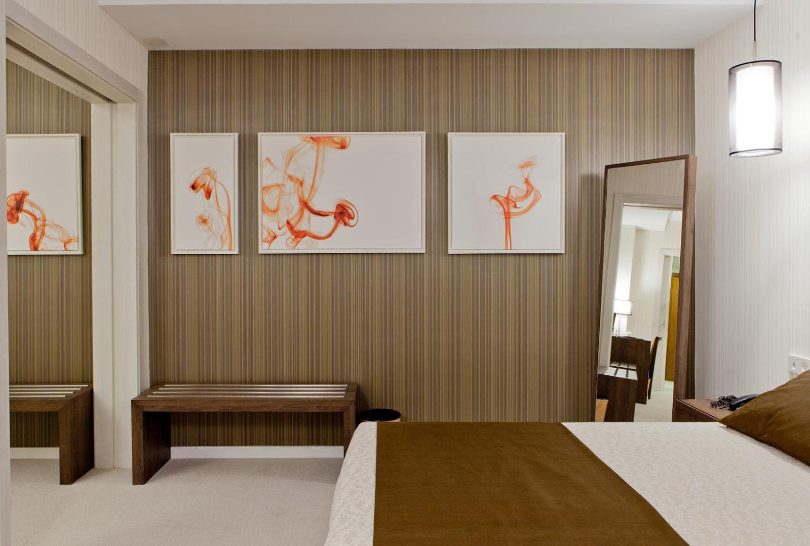 Superior Family Room (2 Adults + 2 Children)