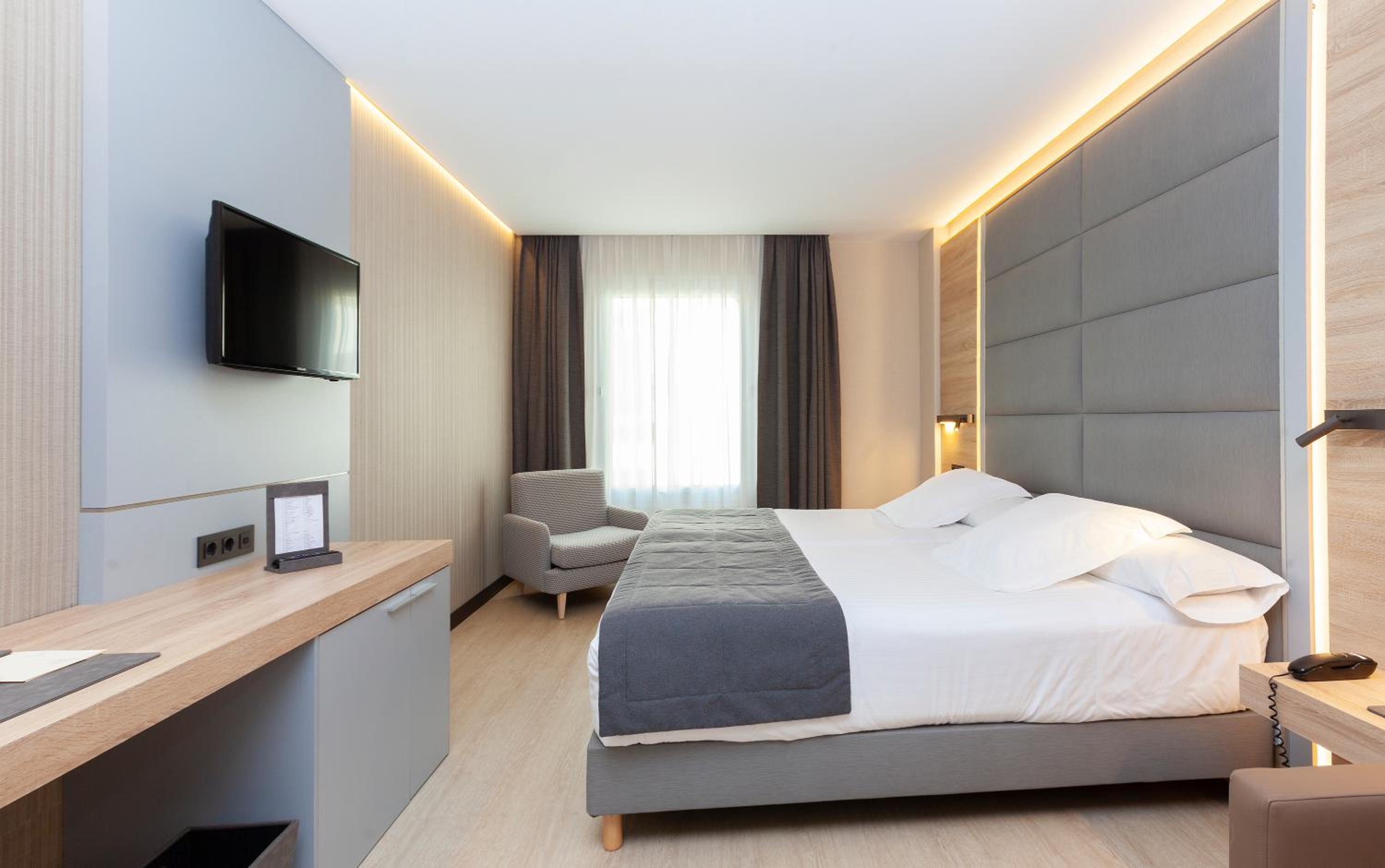 Double or Twin Room with Extra Bed