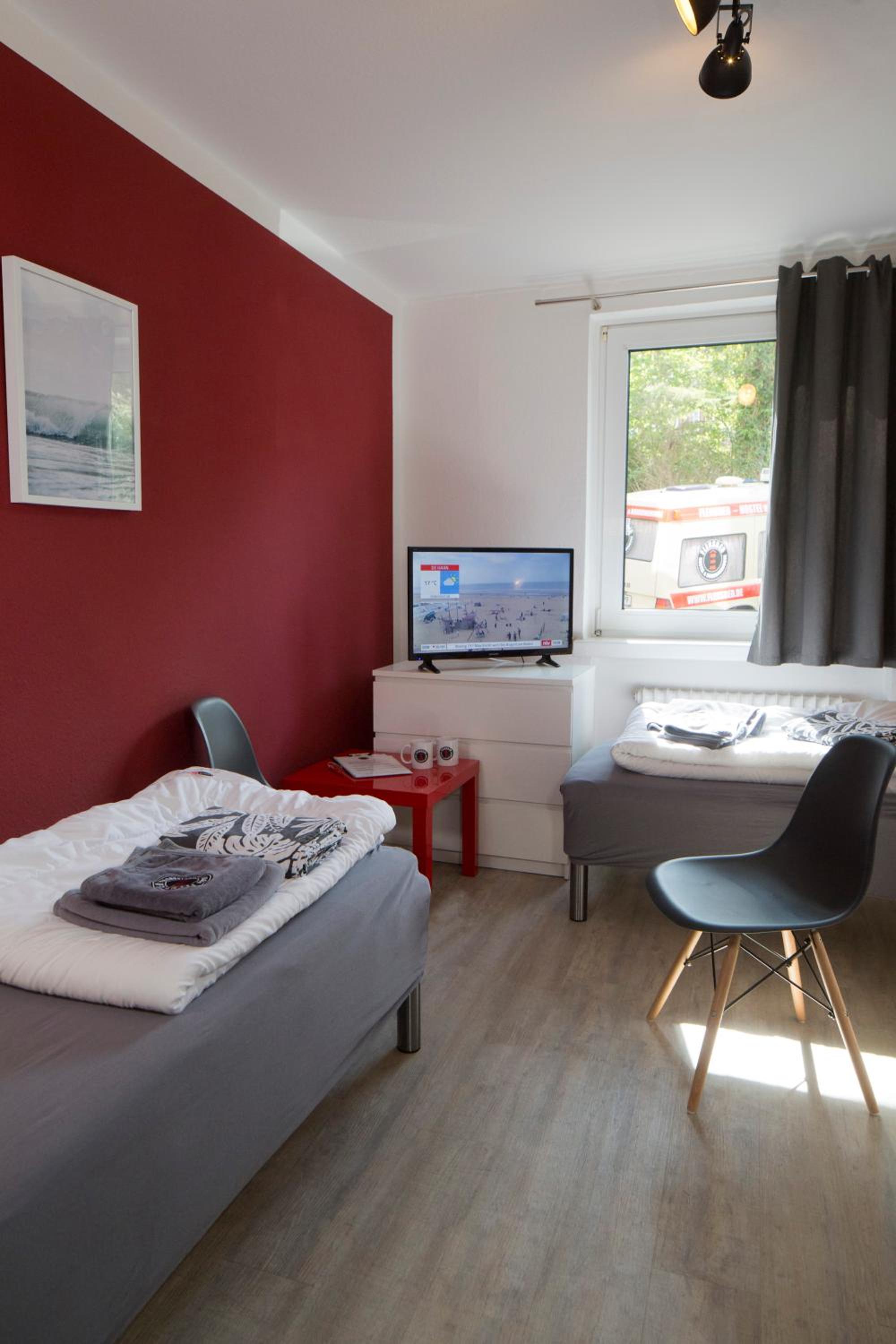 Budget Double Room - Photo 1