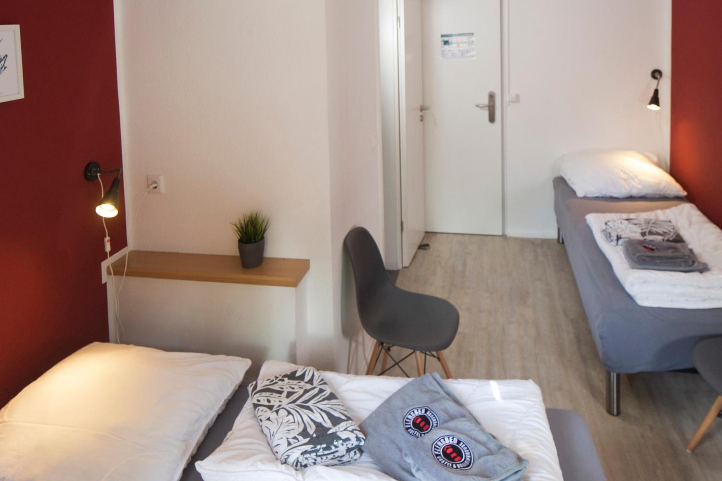 Budget Double Room - Photo 5