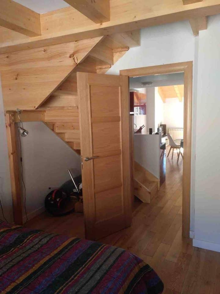Loft - Photo 1