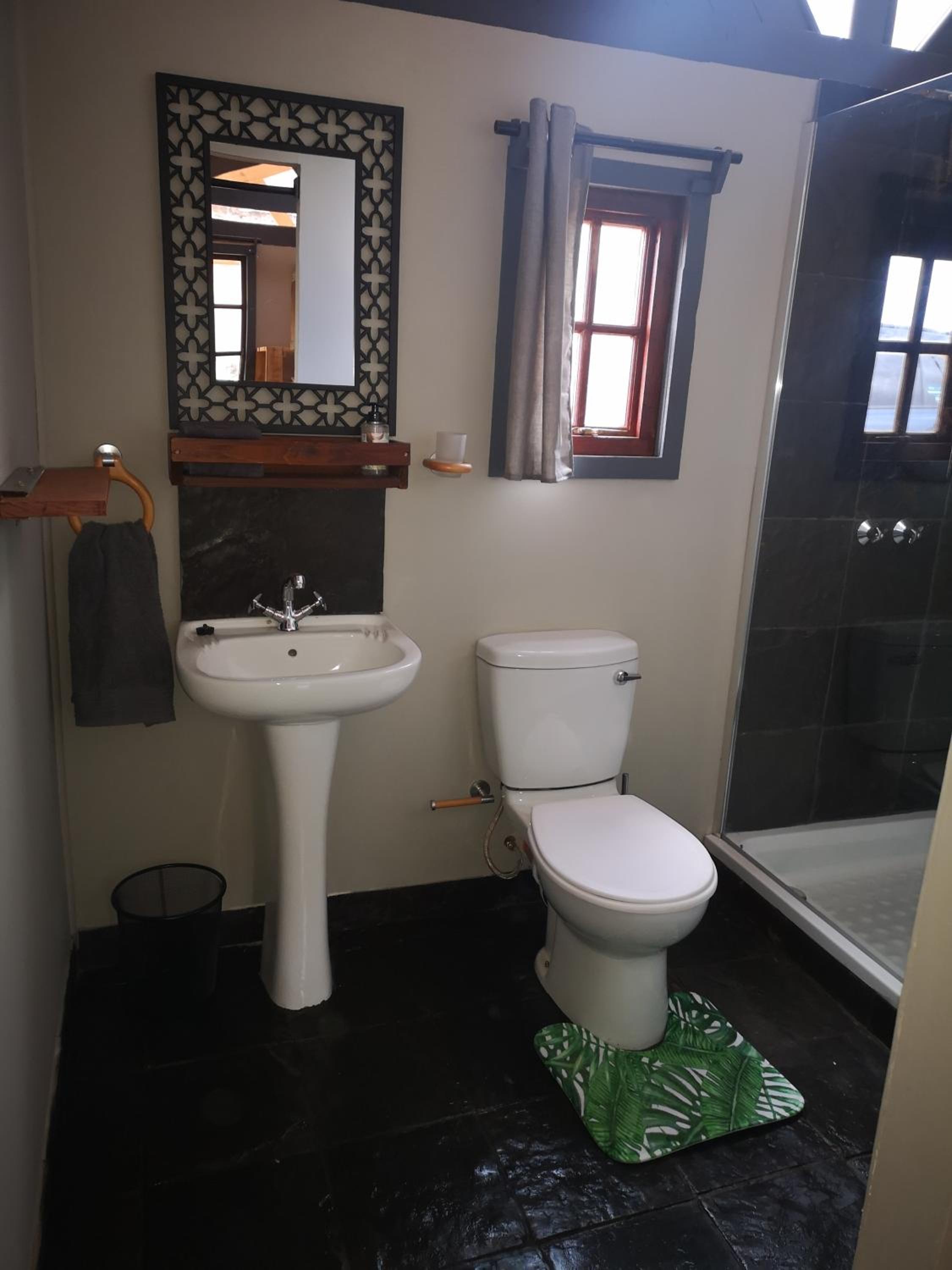 One-Bedroom Chalet - Photo 11