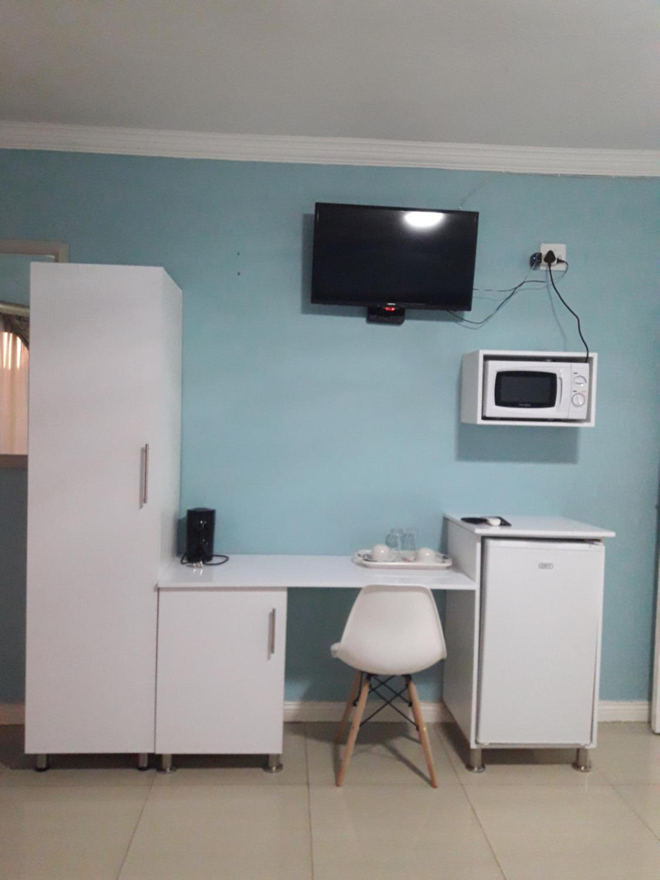 Standard King Room photo 3