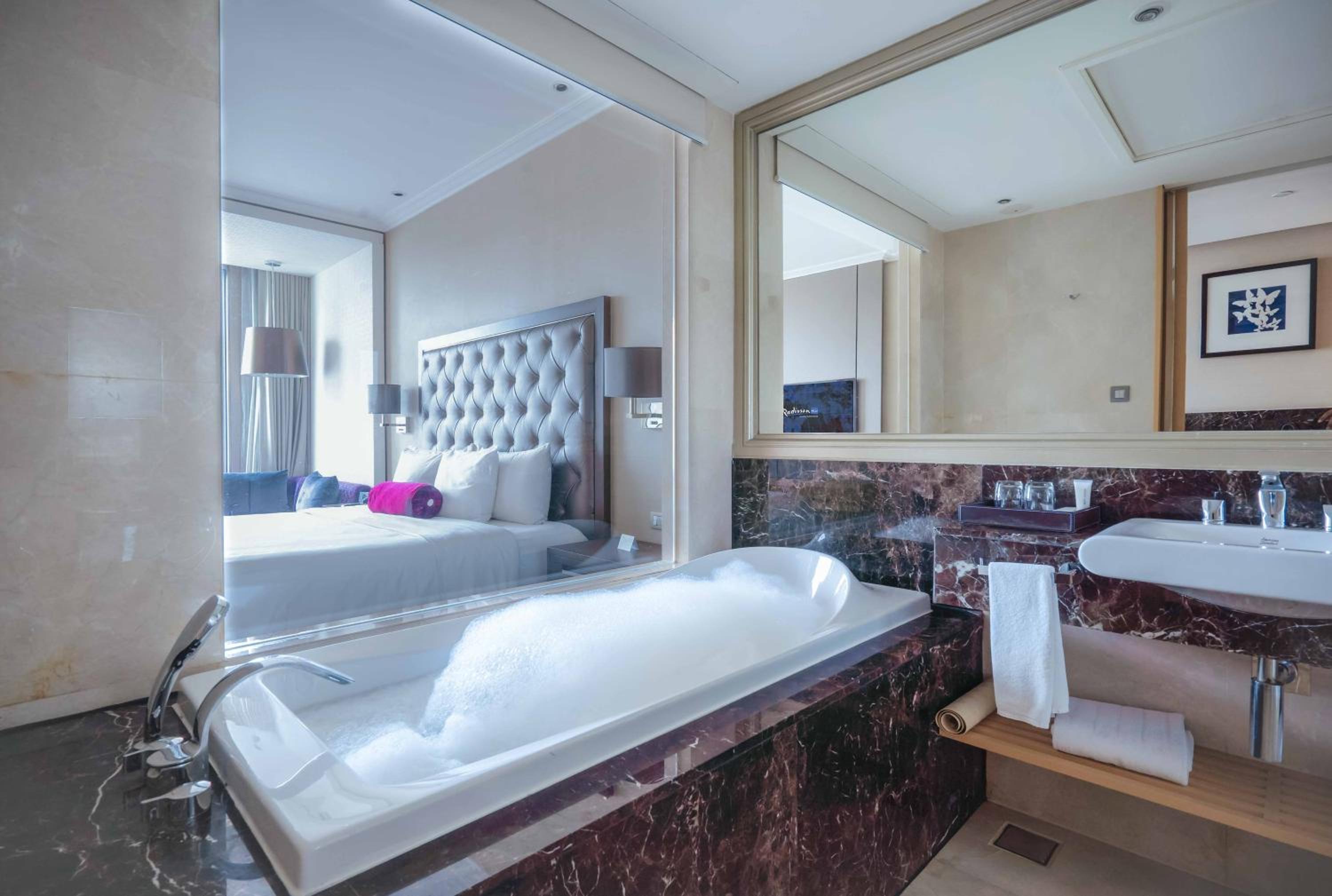 Deluxe Room with City View