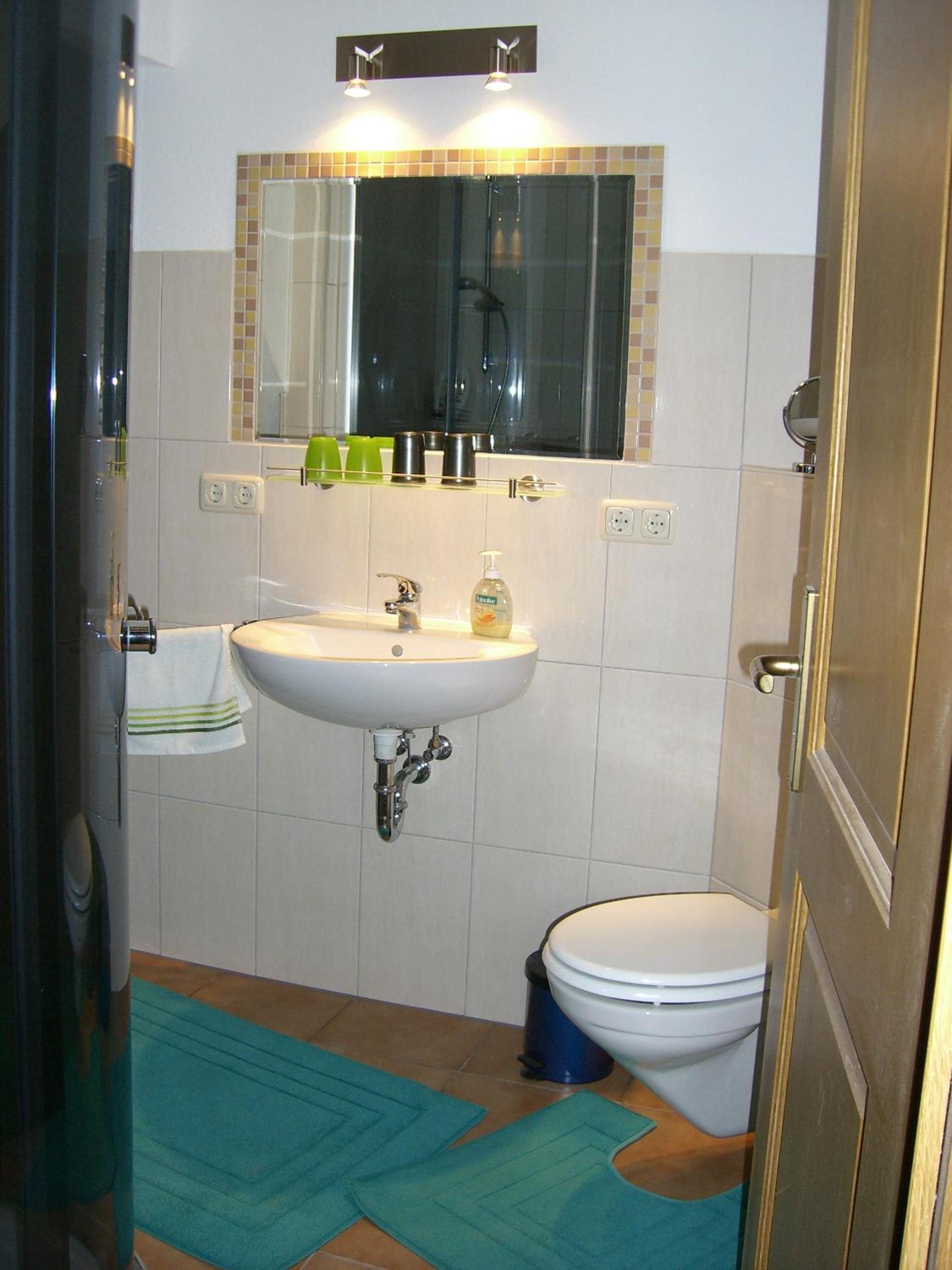 Small Apartment photo 2