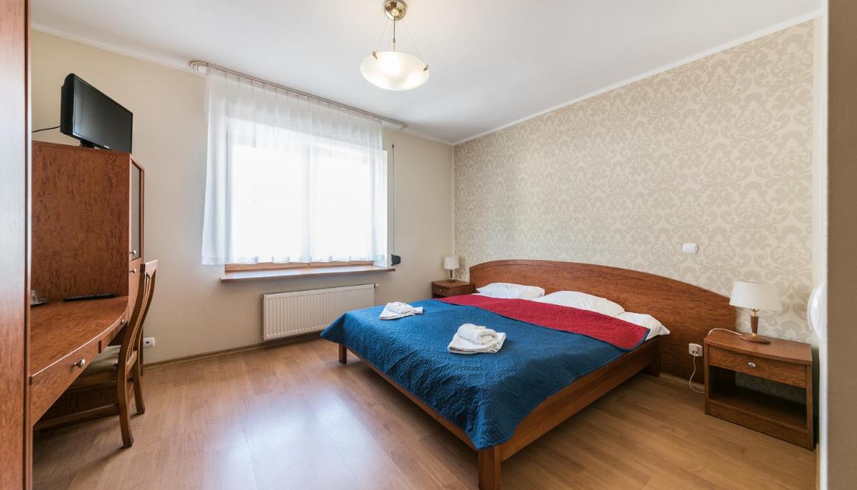 Double or Twin Room with Bathroom photo 3