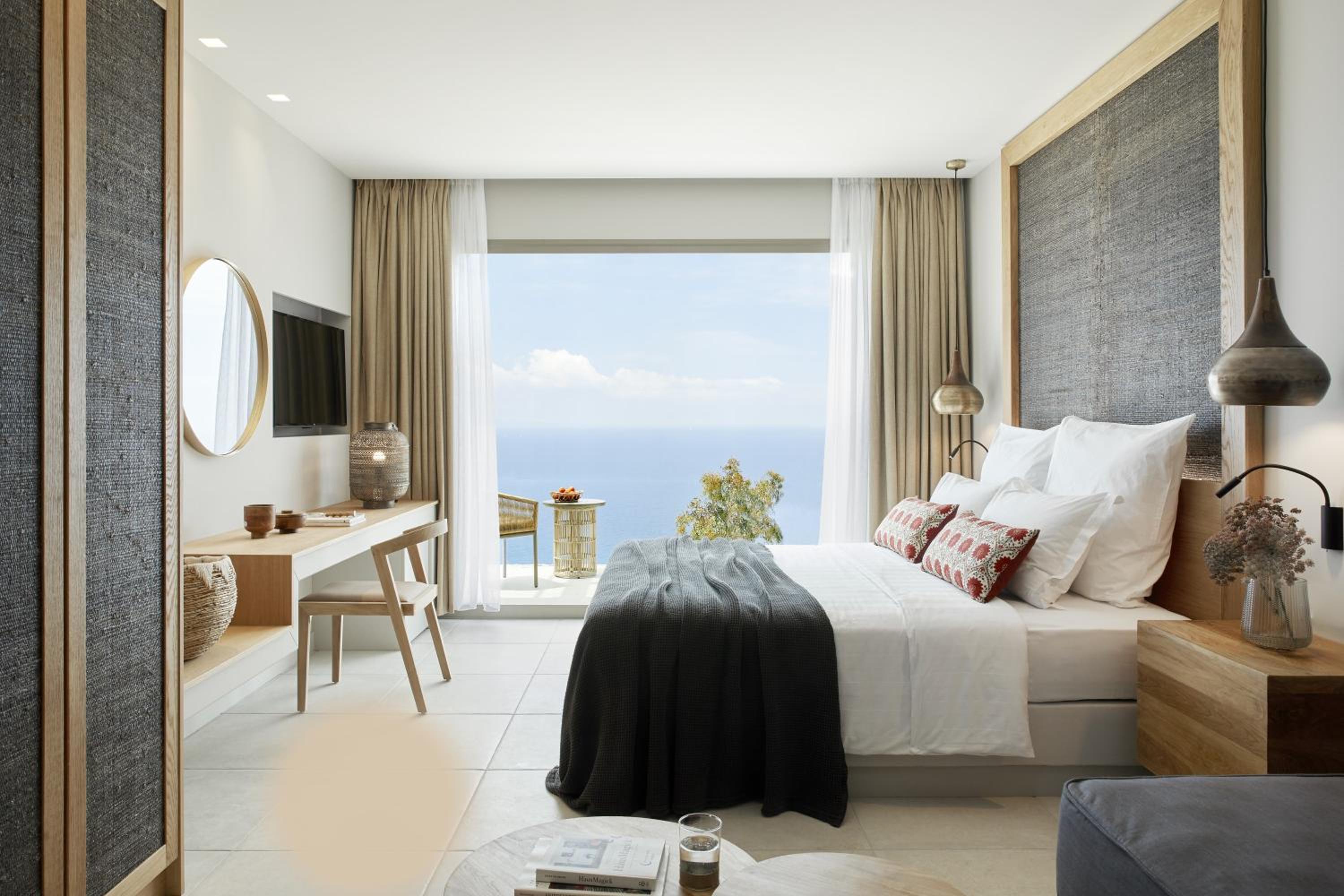 Superior Double Room Sea View - Photo 2