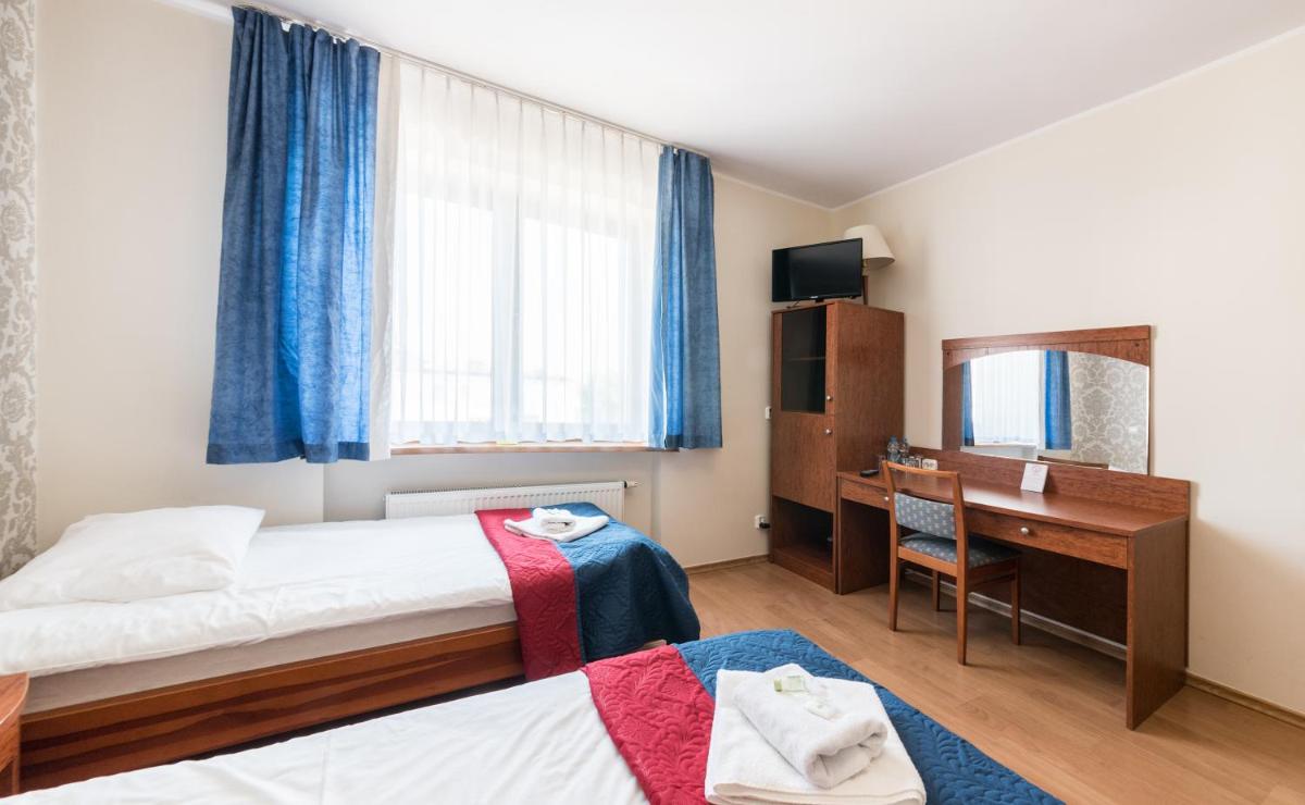 Triple Room with Private Bathroom photo 1