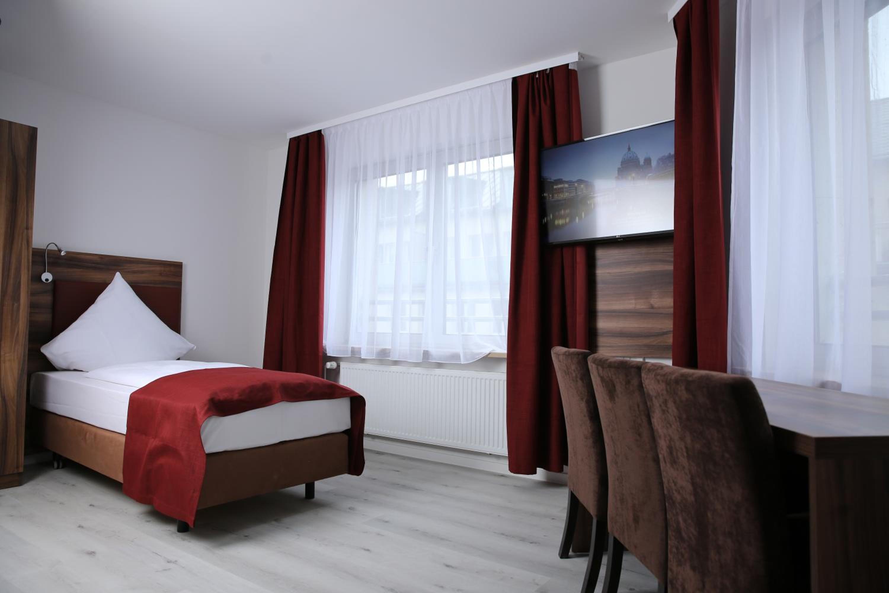 Triple Room photo 1