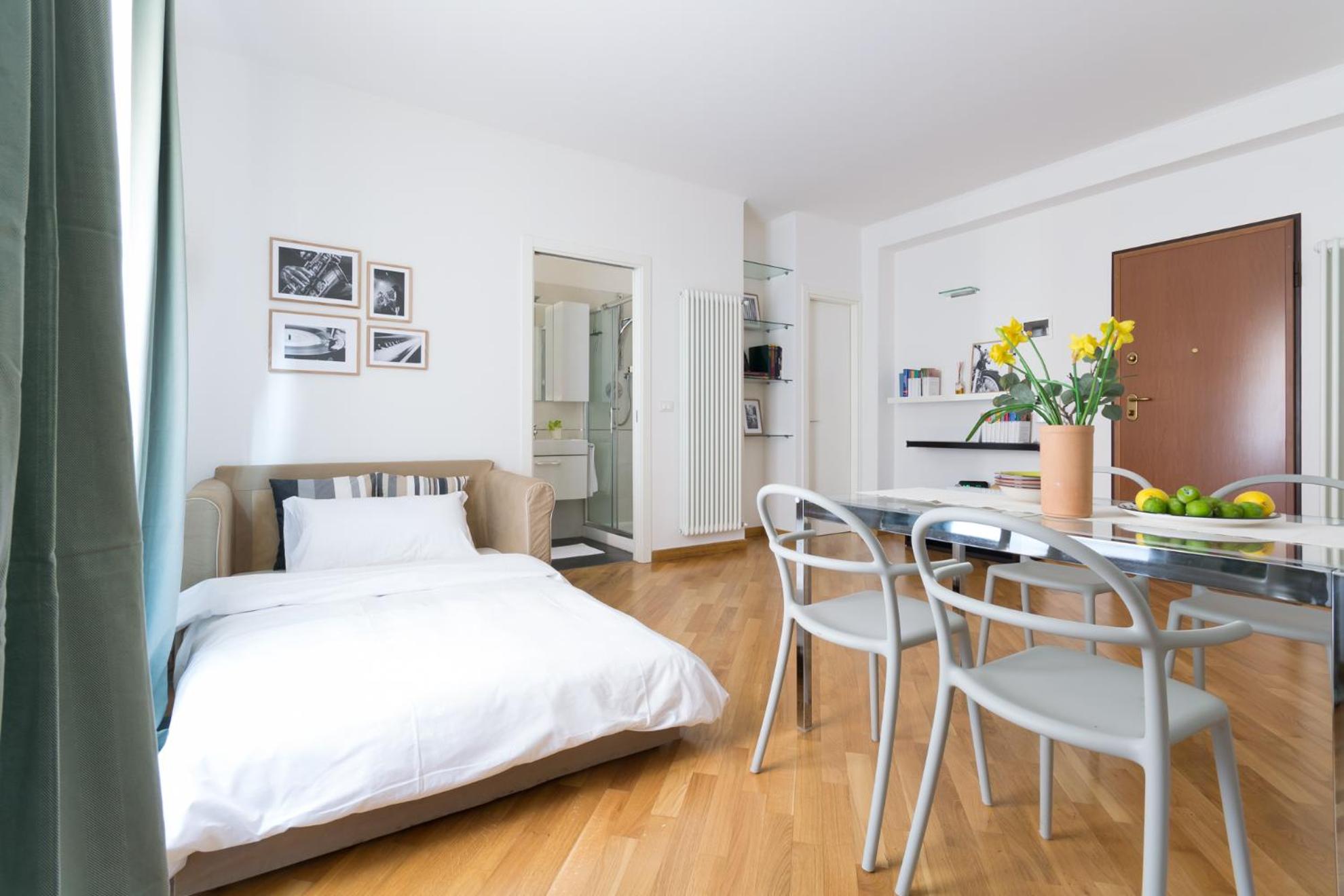 One-Bedroom Apartment - Photo 25